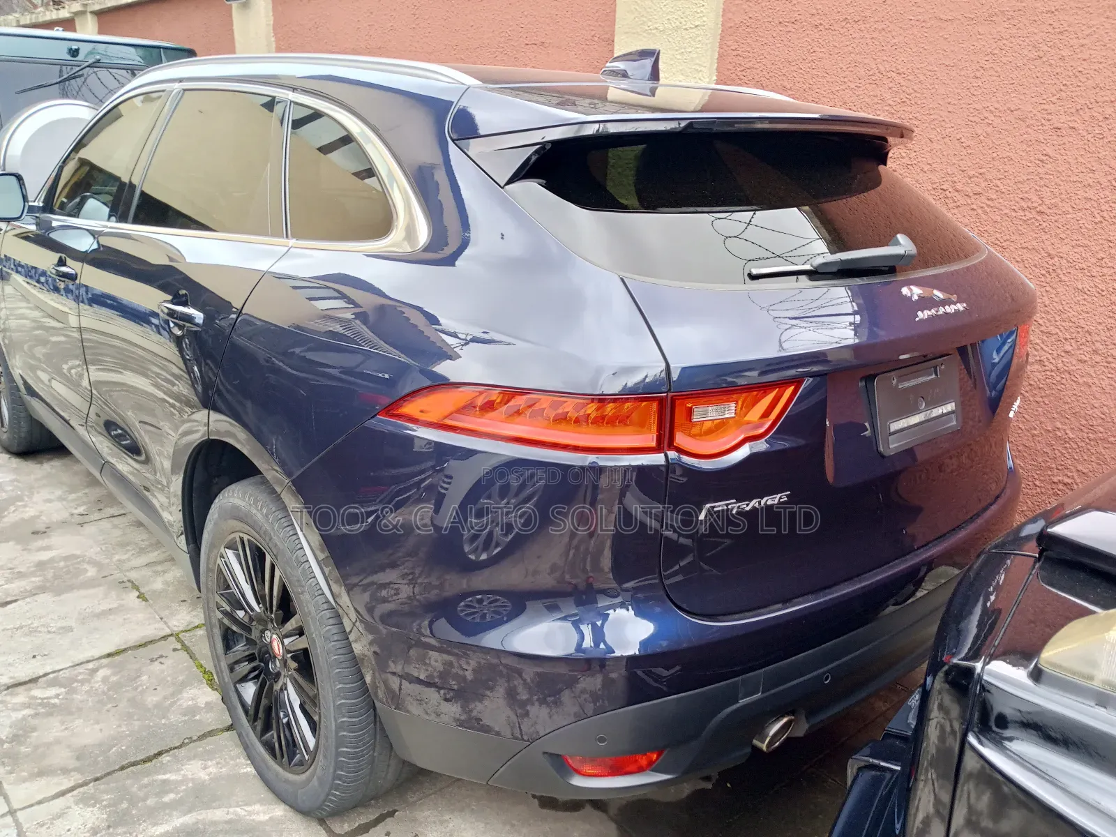 Jaguar F-Pace 30t Premium AWD 2019 Blue