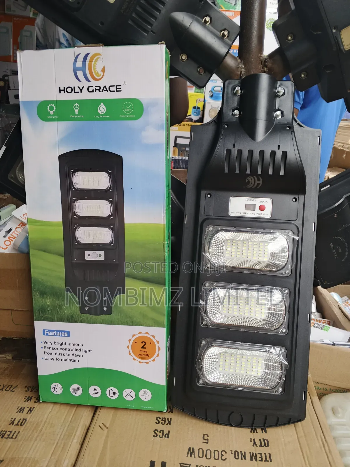 All in One With Pole 300w Super Bright All in One Solar Street Lights