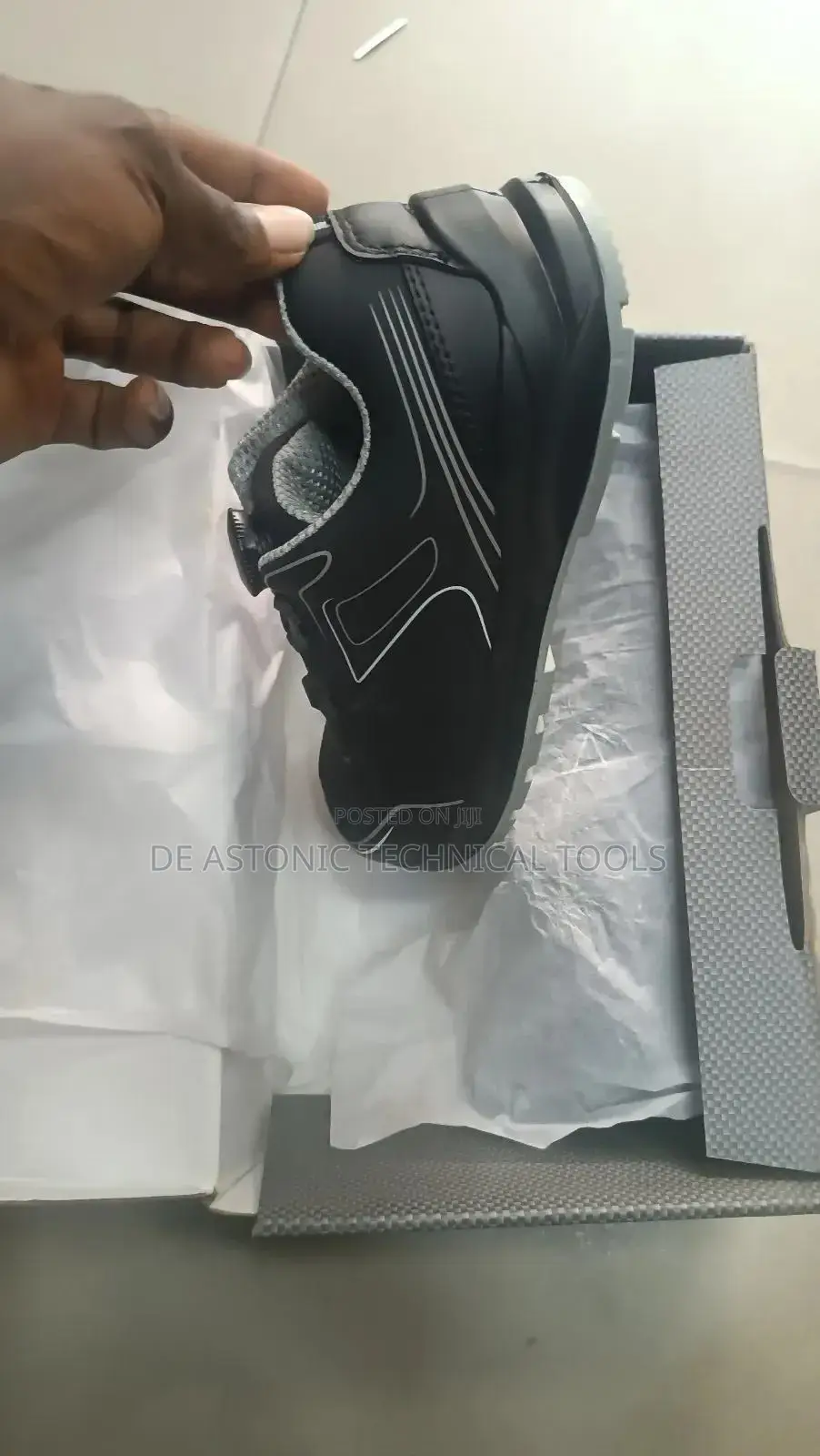Cardo S3 Low Safety Jogger