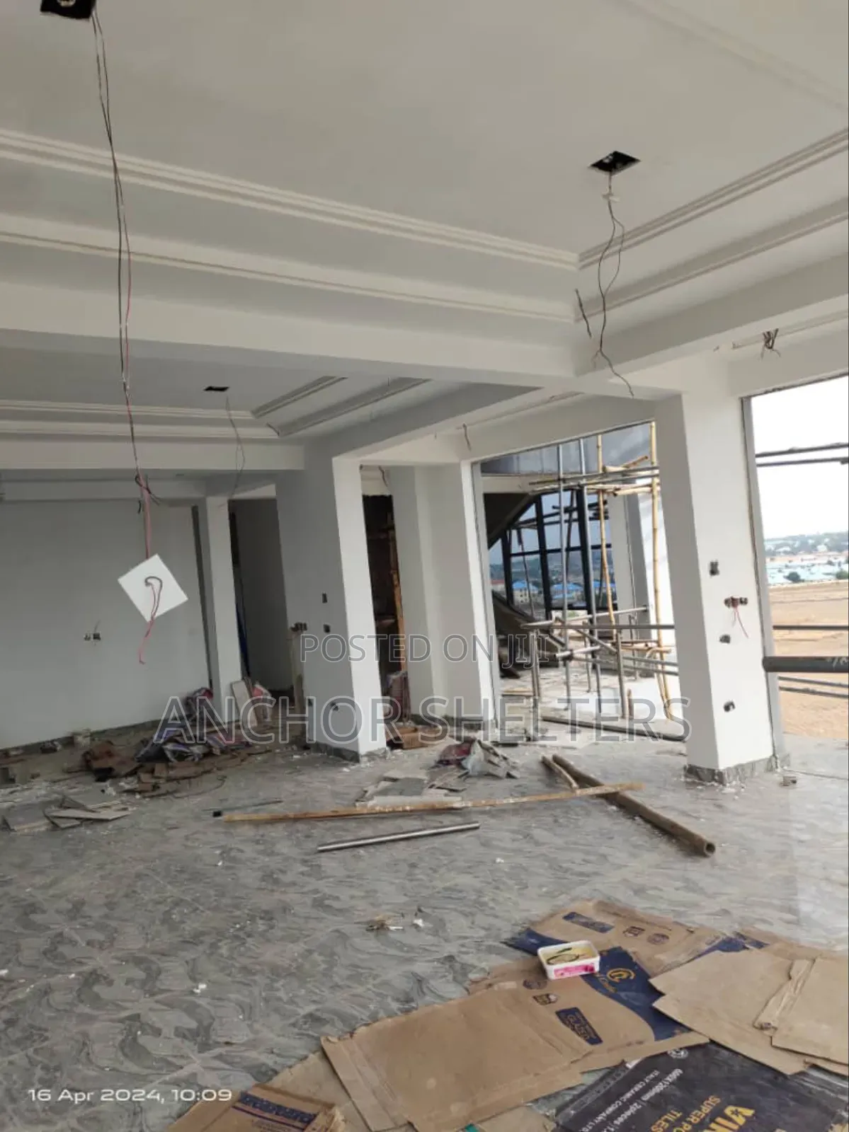 Plaza for Sales