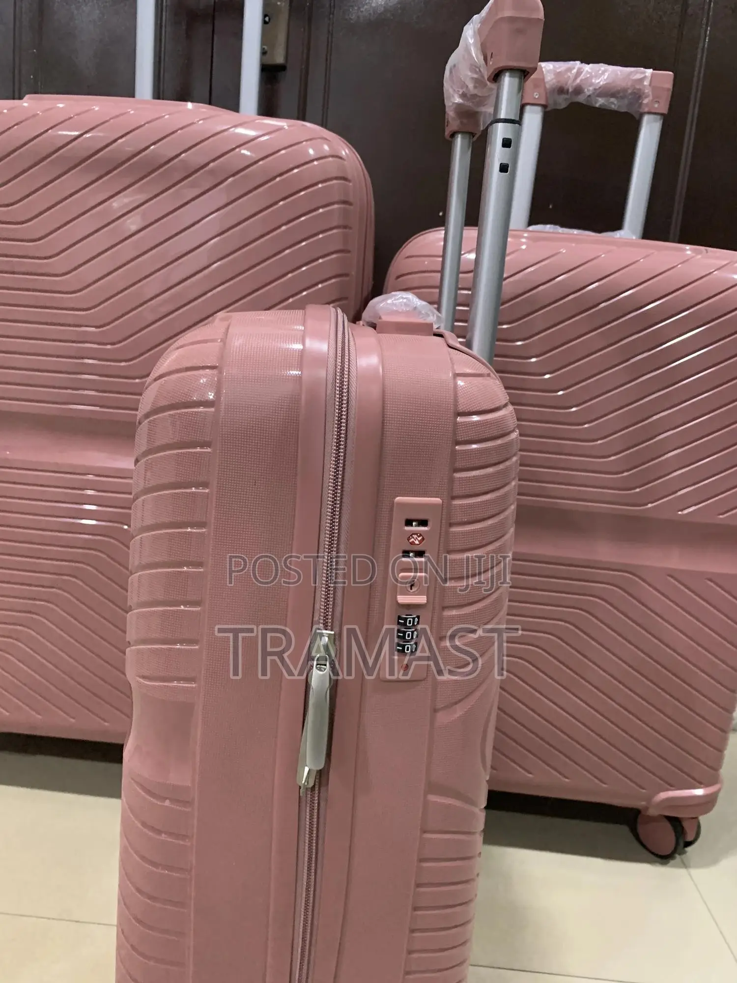 Jing Pin Rubber Luggage –The Perfect 3-set For Every Journey