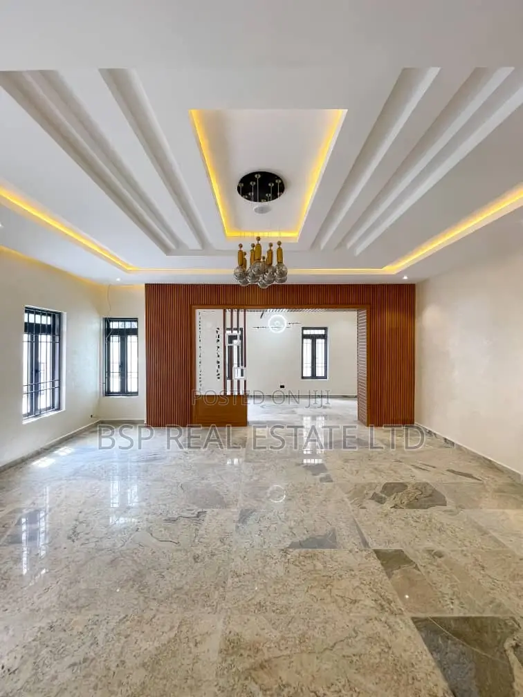 5bdrm Duplex in Mab Global Estate, Gwarinpa for sale