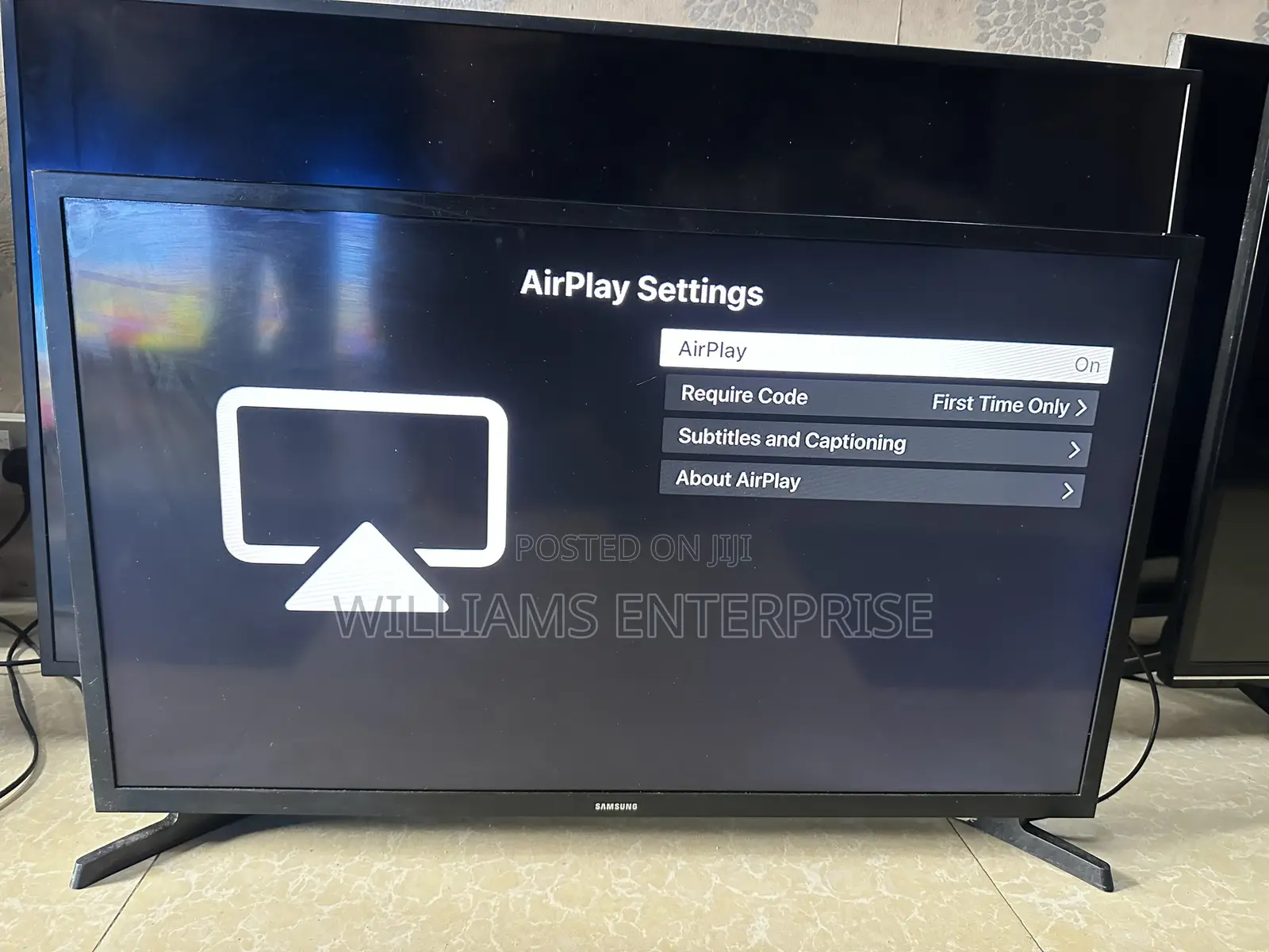 Samsung 32-Inch Hd Ready Smart Tv With Led Display
