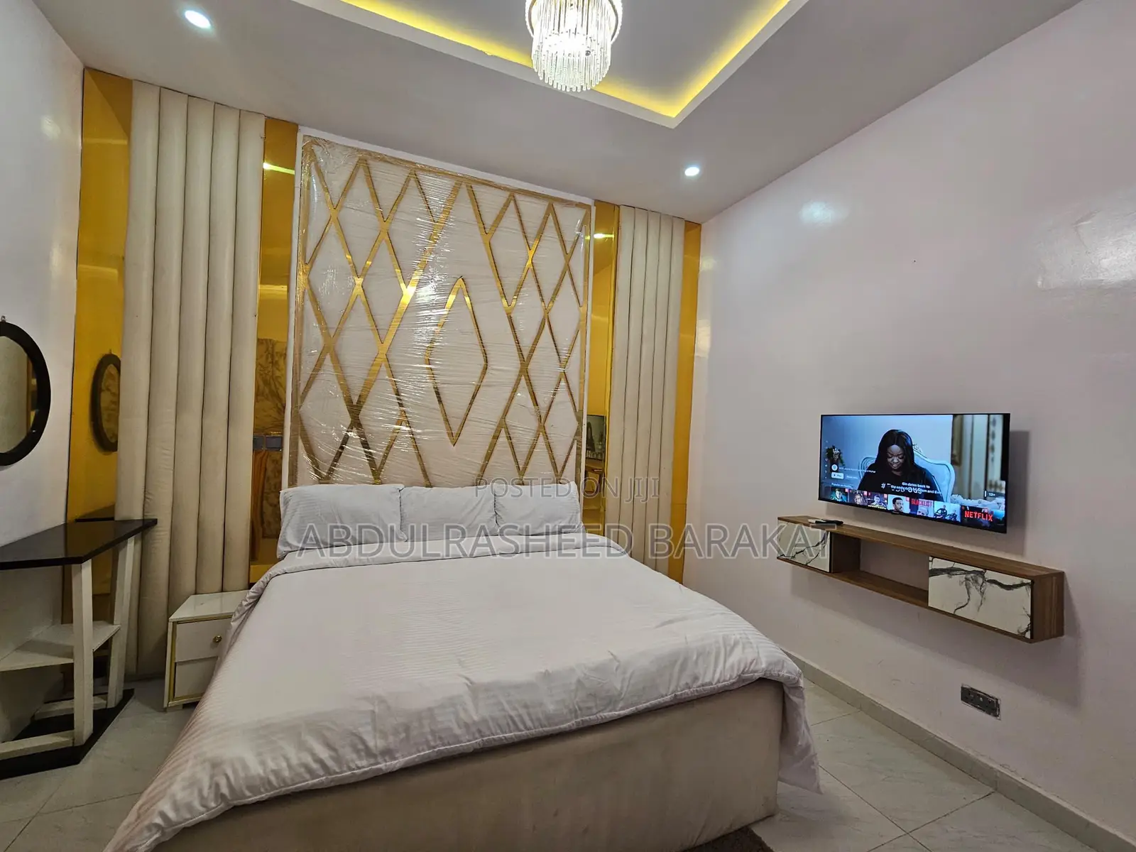 Luxury One Bedroom Apartment