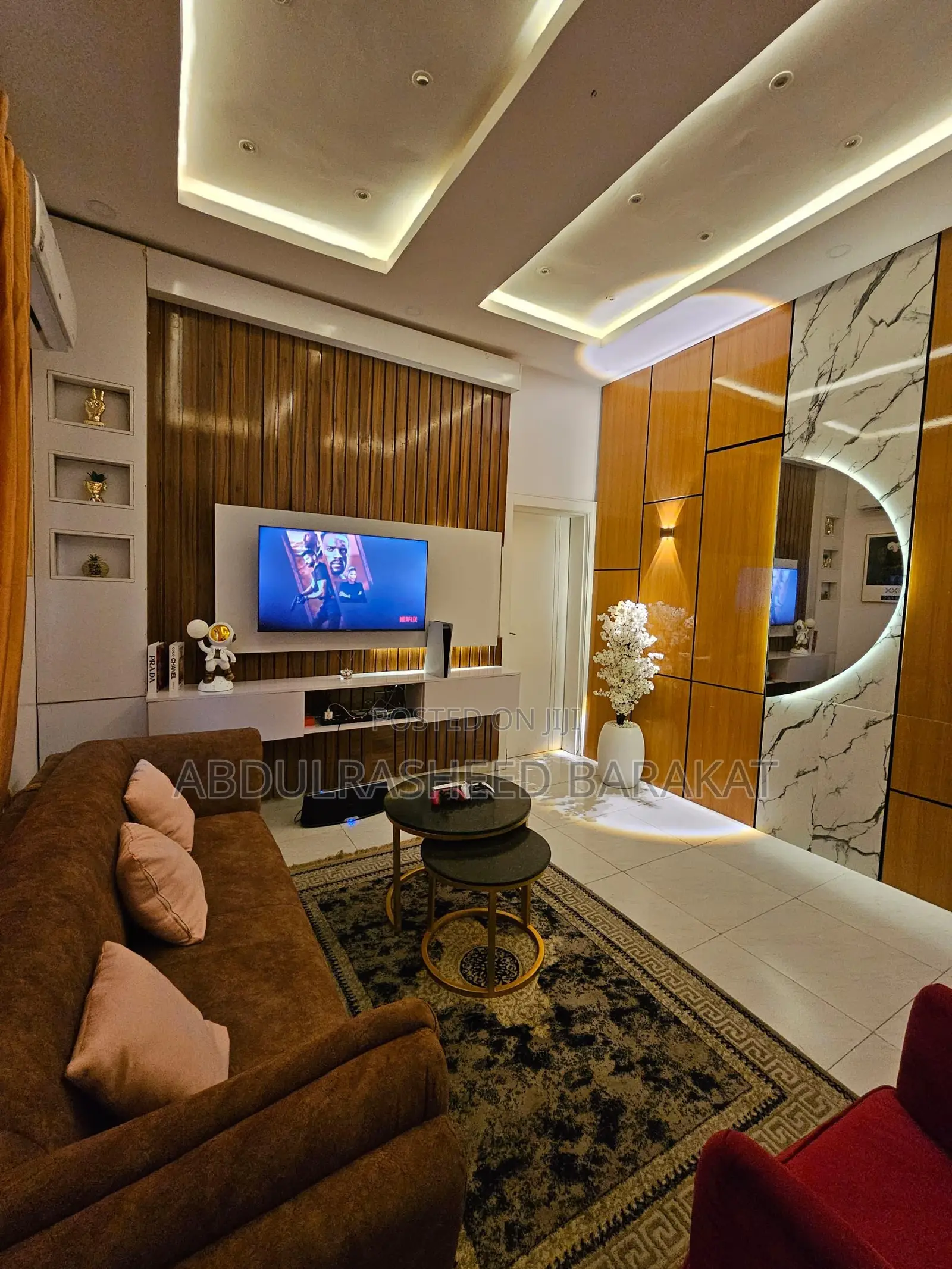 Luxury One Bedroom Apartment