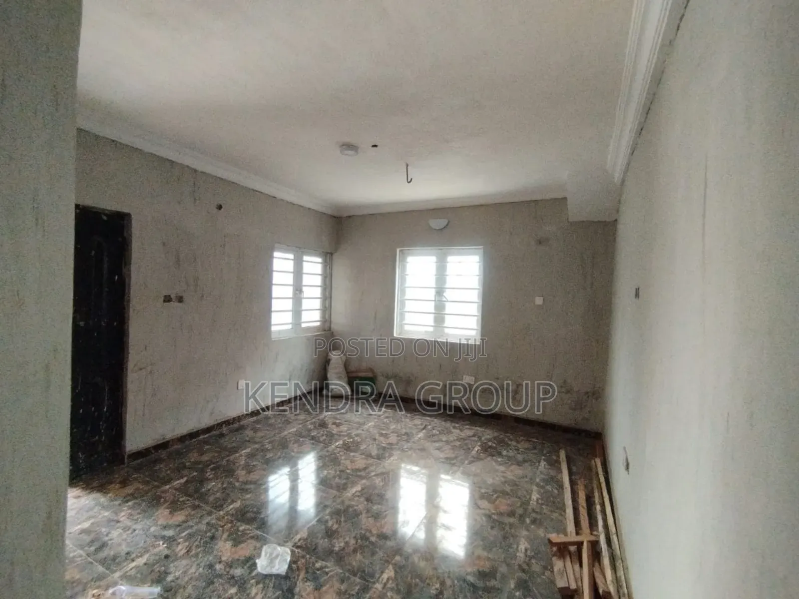Furnished 1bdrm Block of Flats in Erunwen, Ikorodu Garage for rent