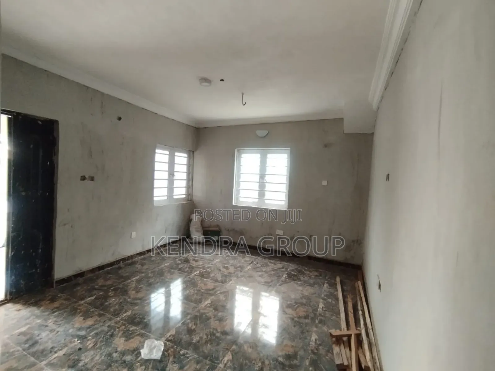 Furnished 1bdrm Block of Flats in Erunwen, Ikorodu Garage for rent