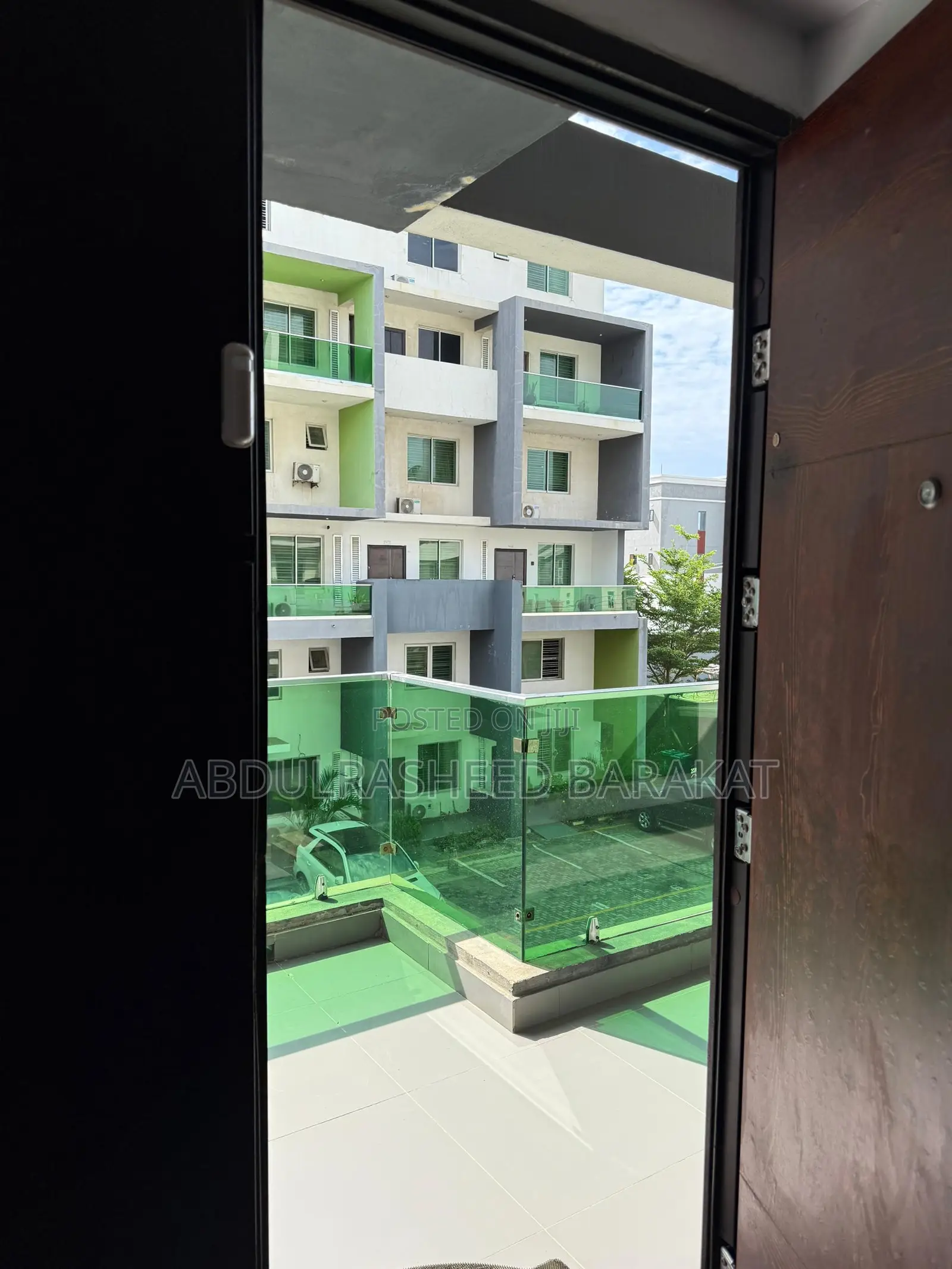 Luxury Two Bedroom Maisonette Apartment