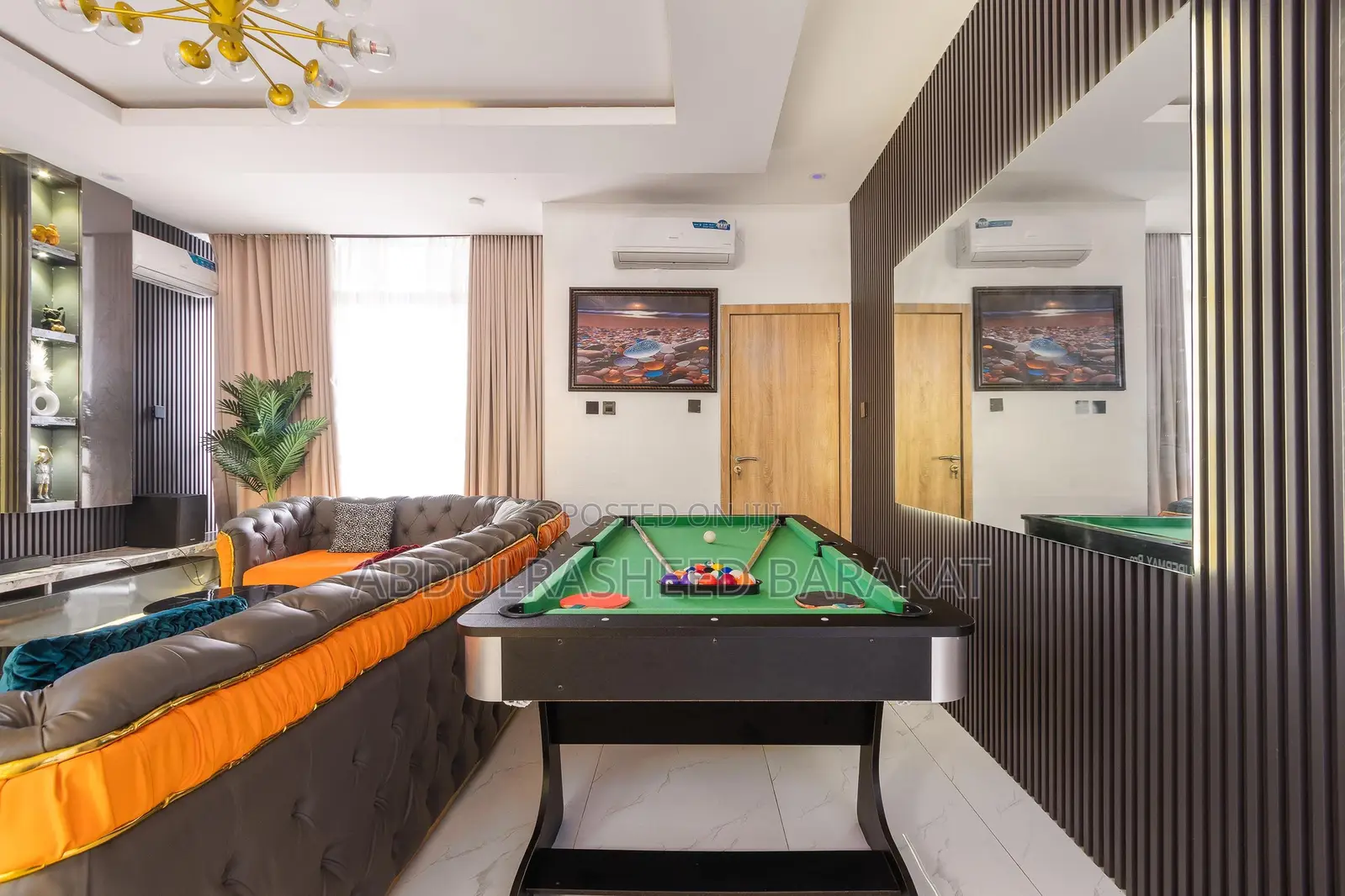 Brand New Two Bedroom Apartment Wurh Snooker Pool