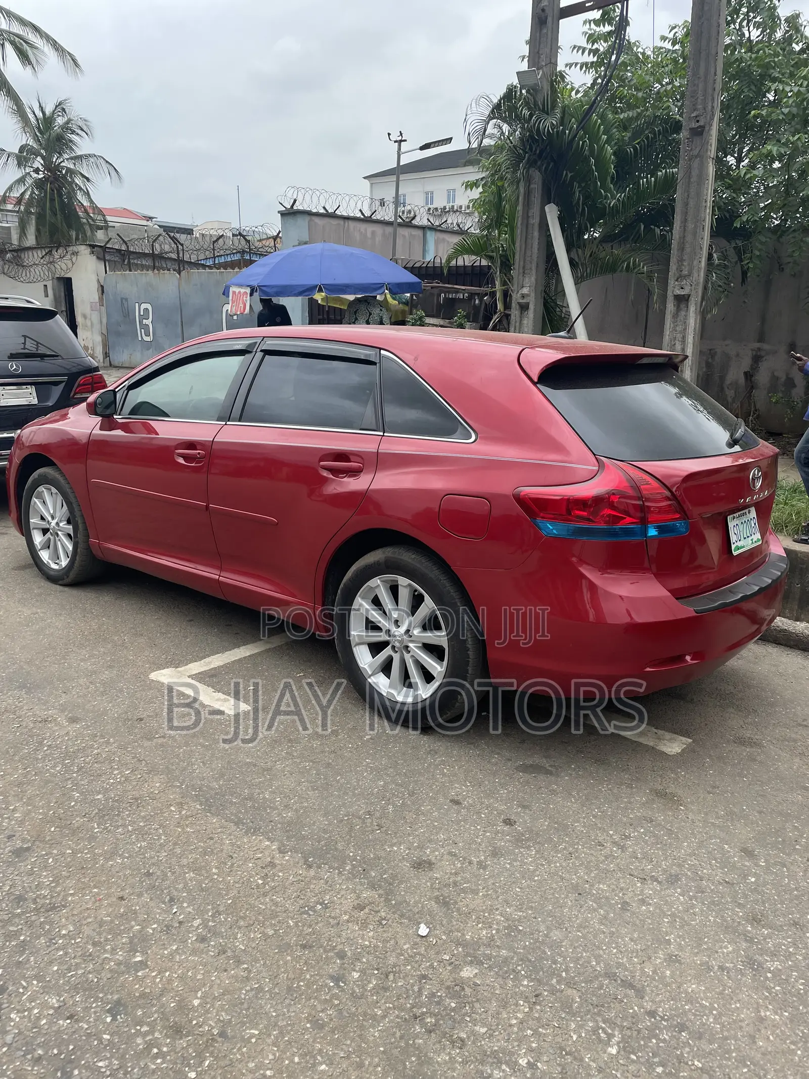 Toyota Venza AWD 2010 Red