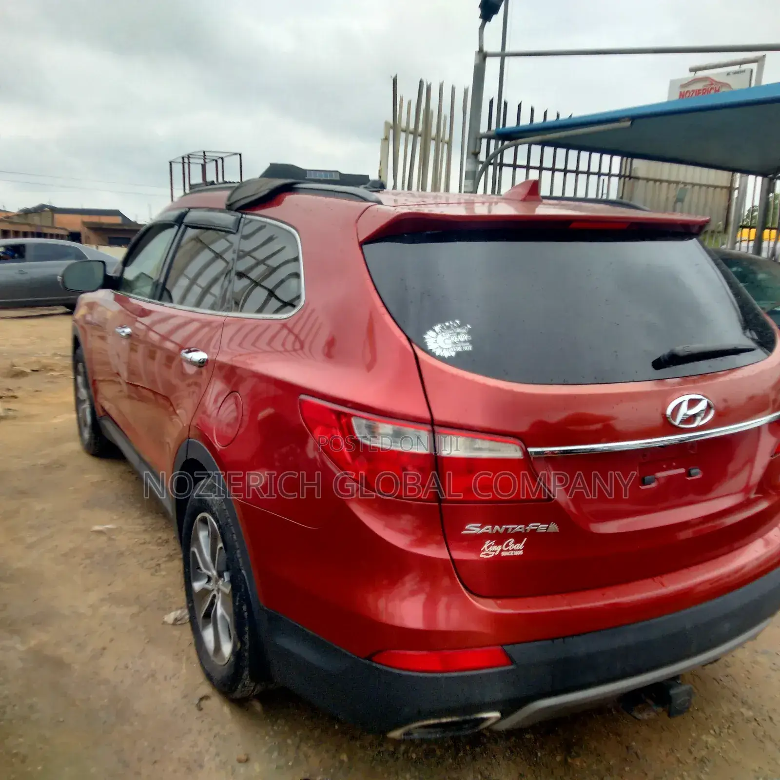 Hyundai Santa Fe GLS 4dr SUV AWD (3.3L 6cyl 6A) 2014 Red