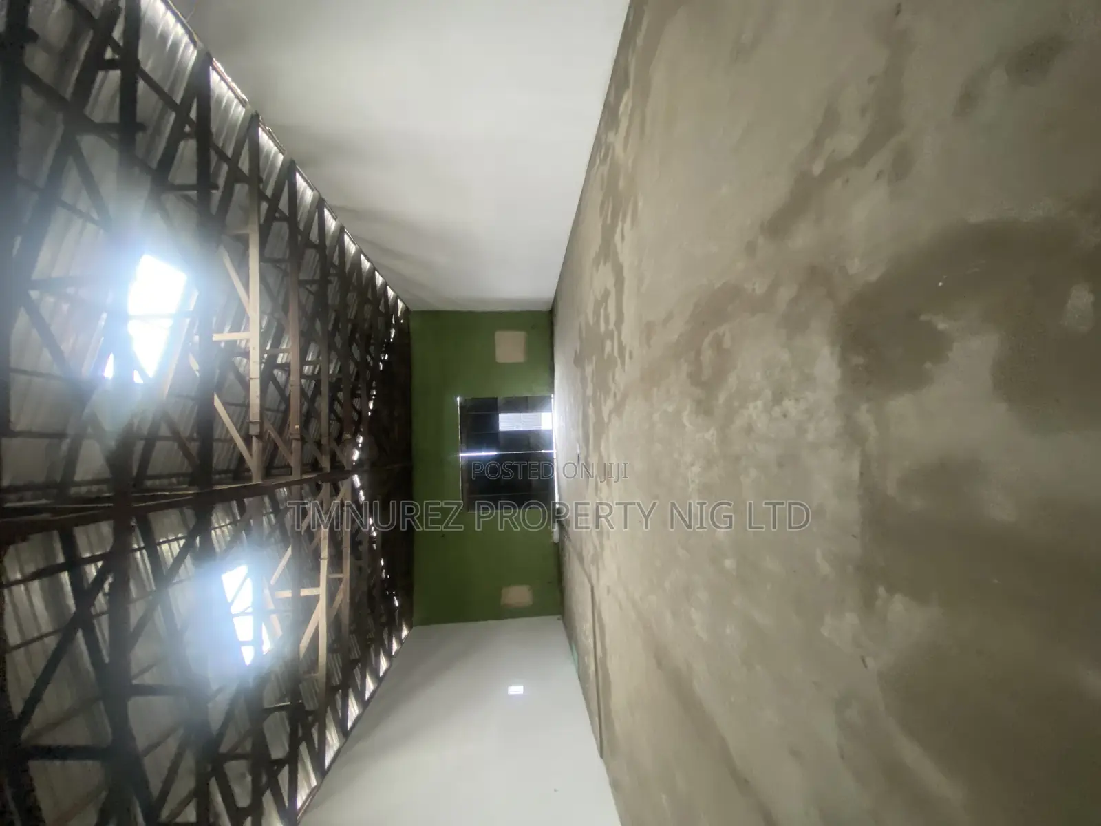 Warehouse to Let