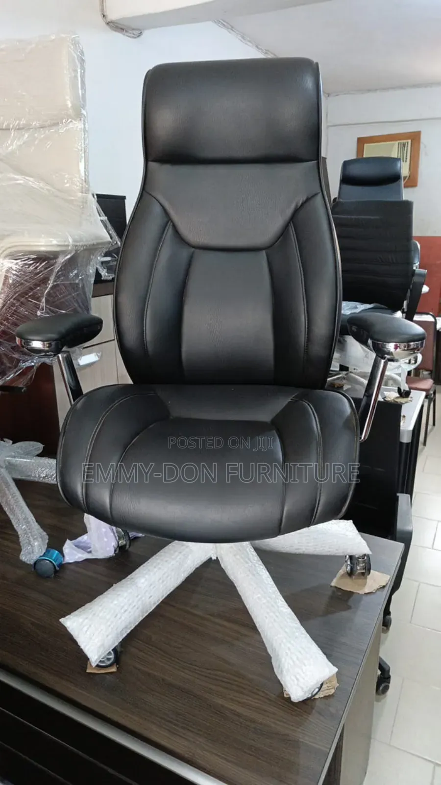 High Quality Swivel Office Chair