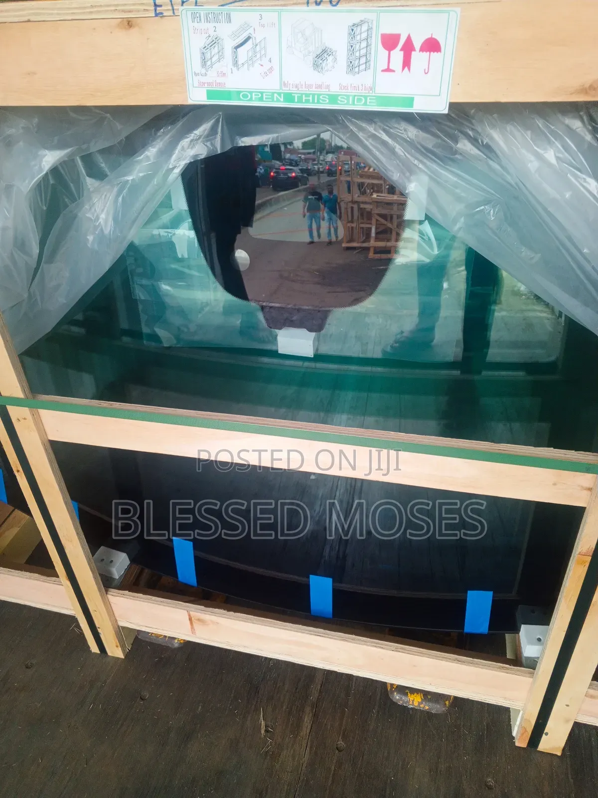 Gle63  Couple 2025 Front Windscreen Available