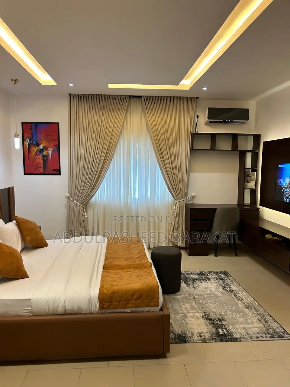 Luxury Three Bedroom Apartment