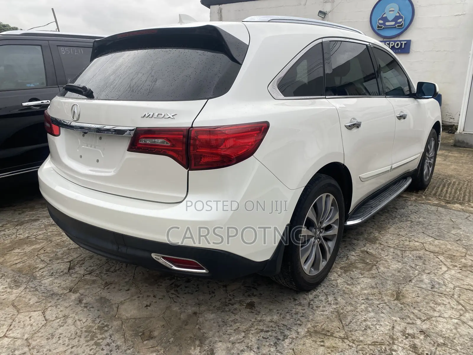 Acura MDX SH-AWD 4dr SUV AWD (3.5L 6cyl 6A) 2014 White