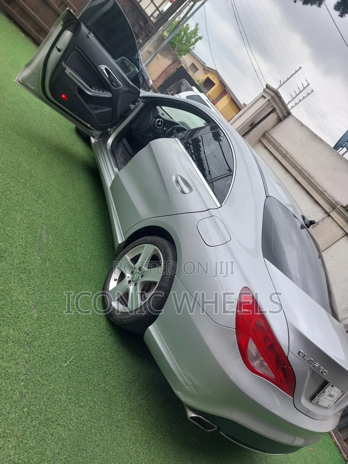 Mercedes-Benz CLA-Class 2016 Silver