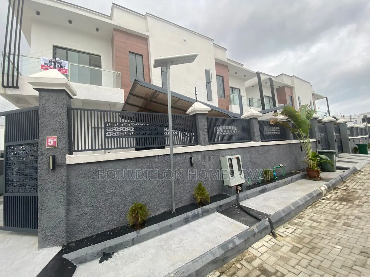 4bdrm Duplex in Lekki for sale