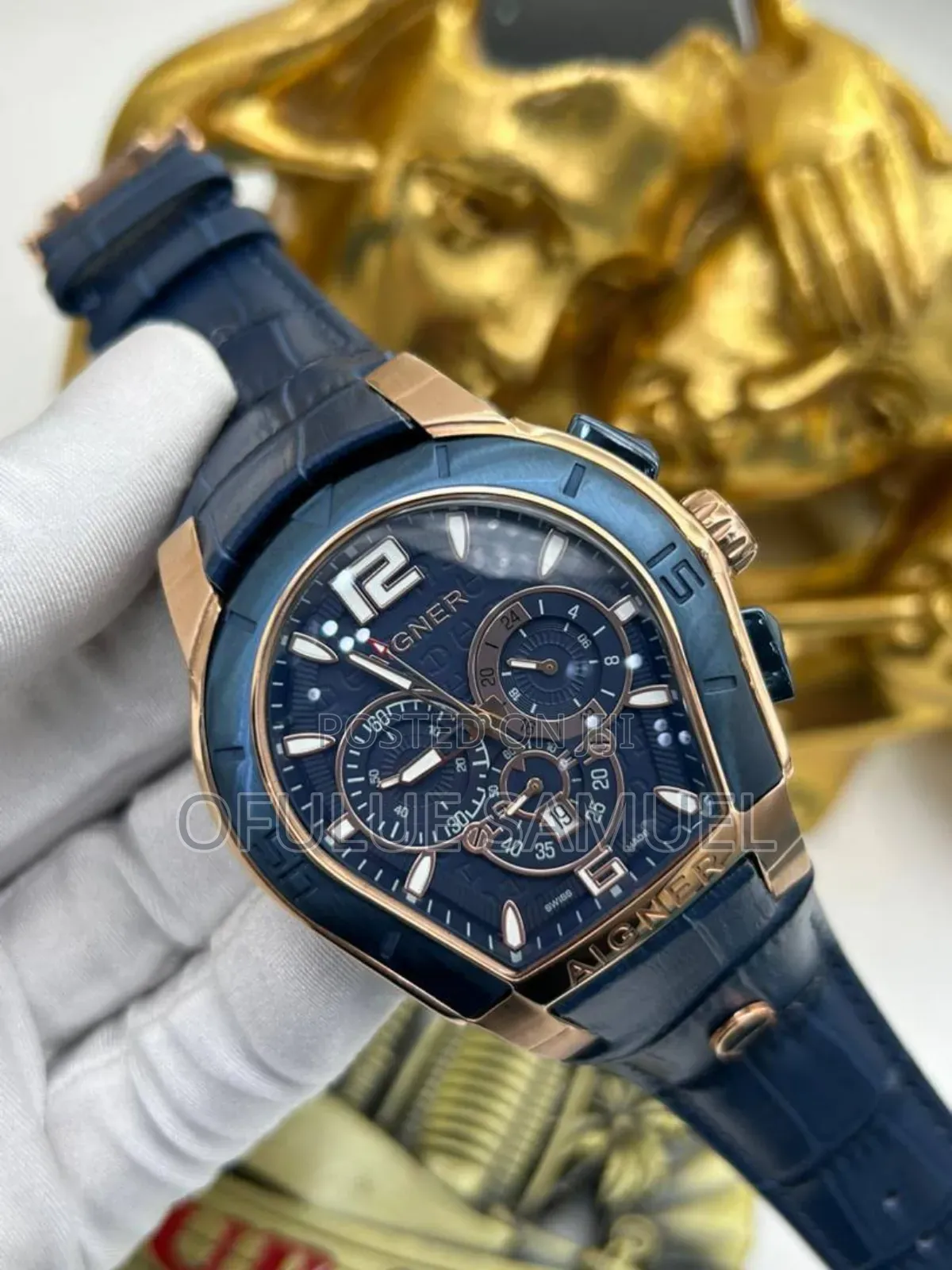 Aigner Leather Wristwatch