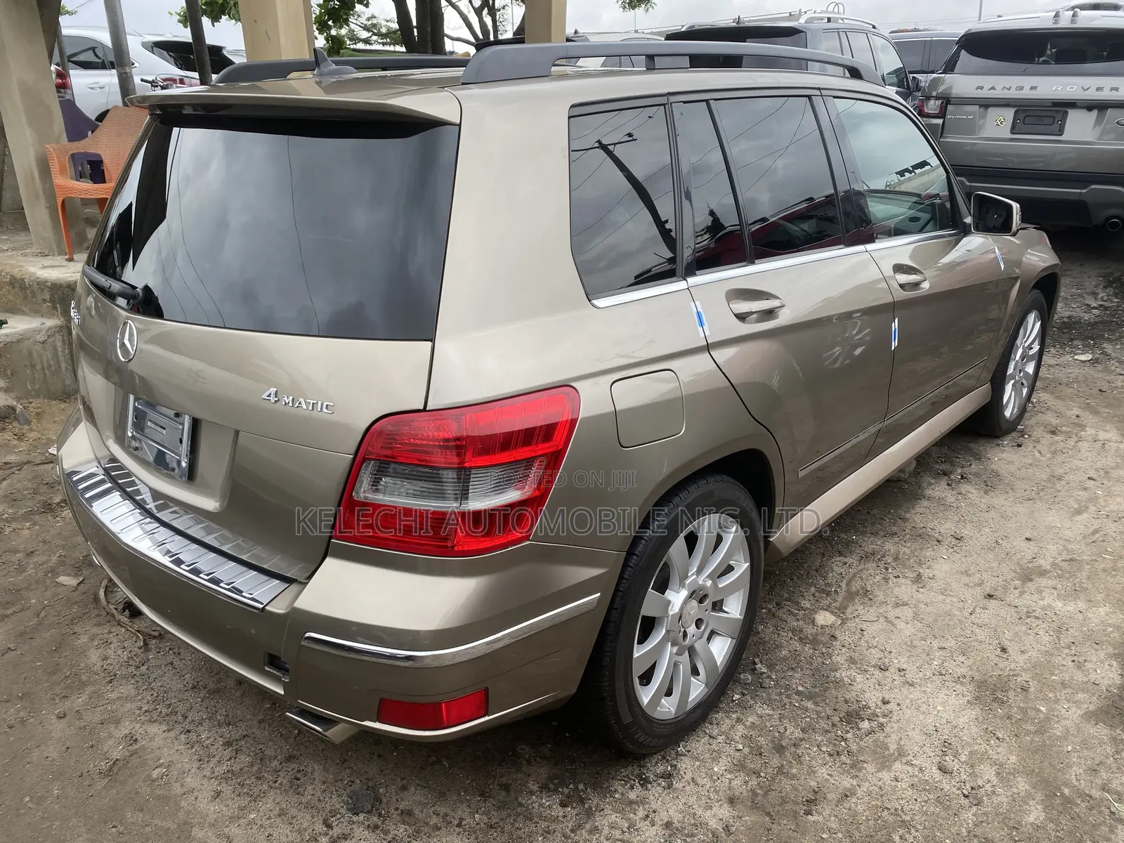 Mercedes-Benz GLK-Class 350 4MATIC 2010 Gold