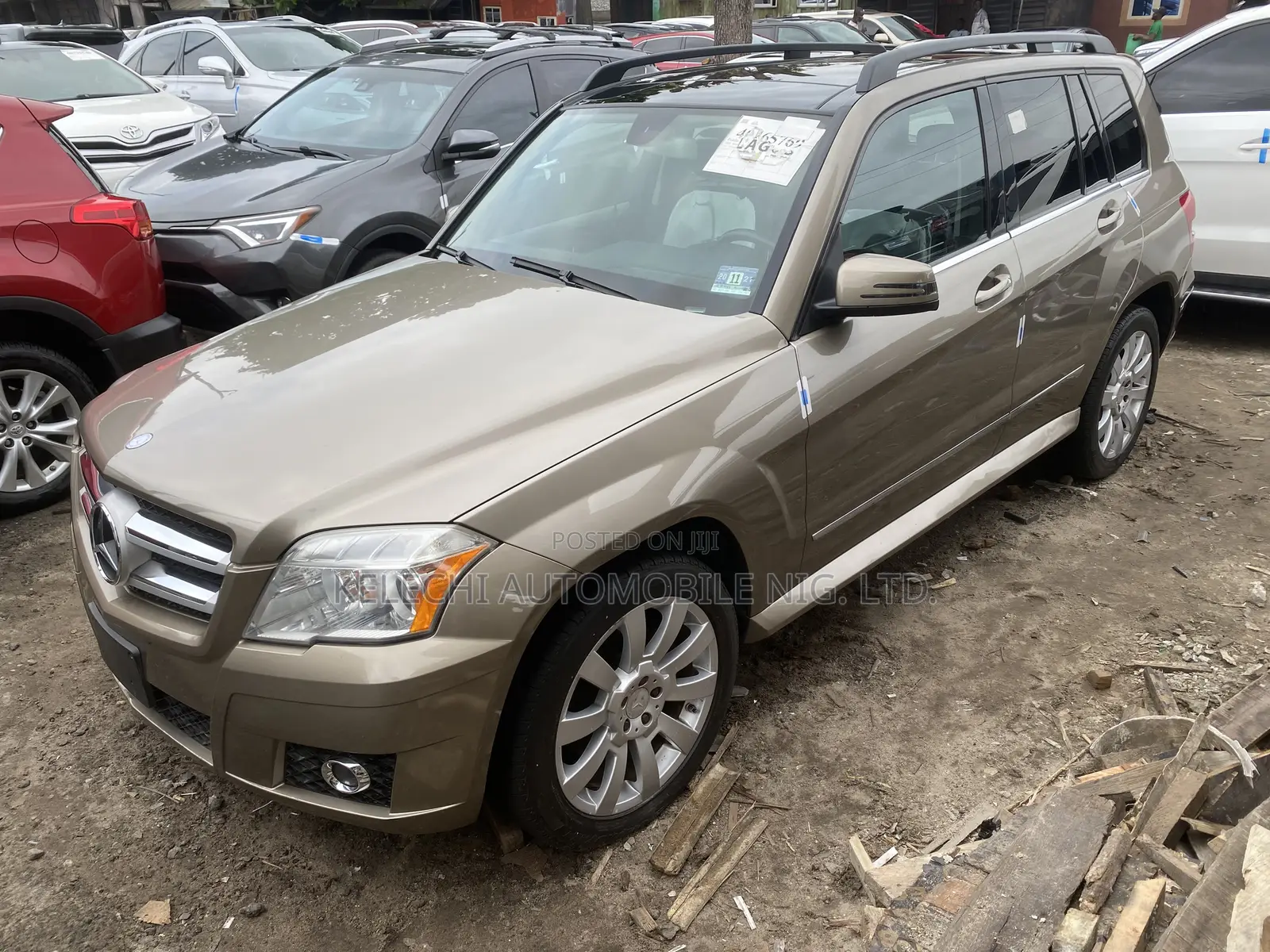 Mercedes-Benz GLK-Class 350 4MATIC 2010 Gold