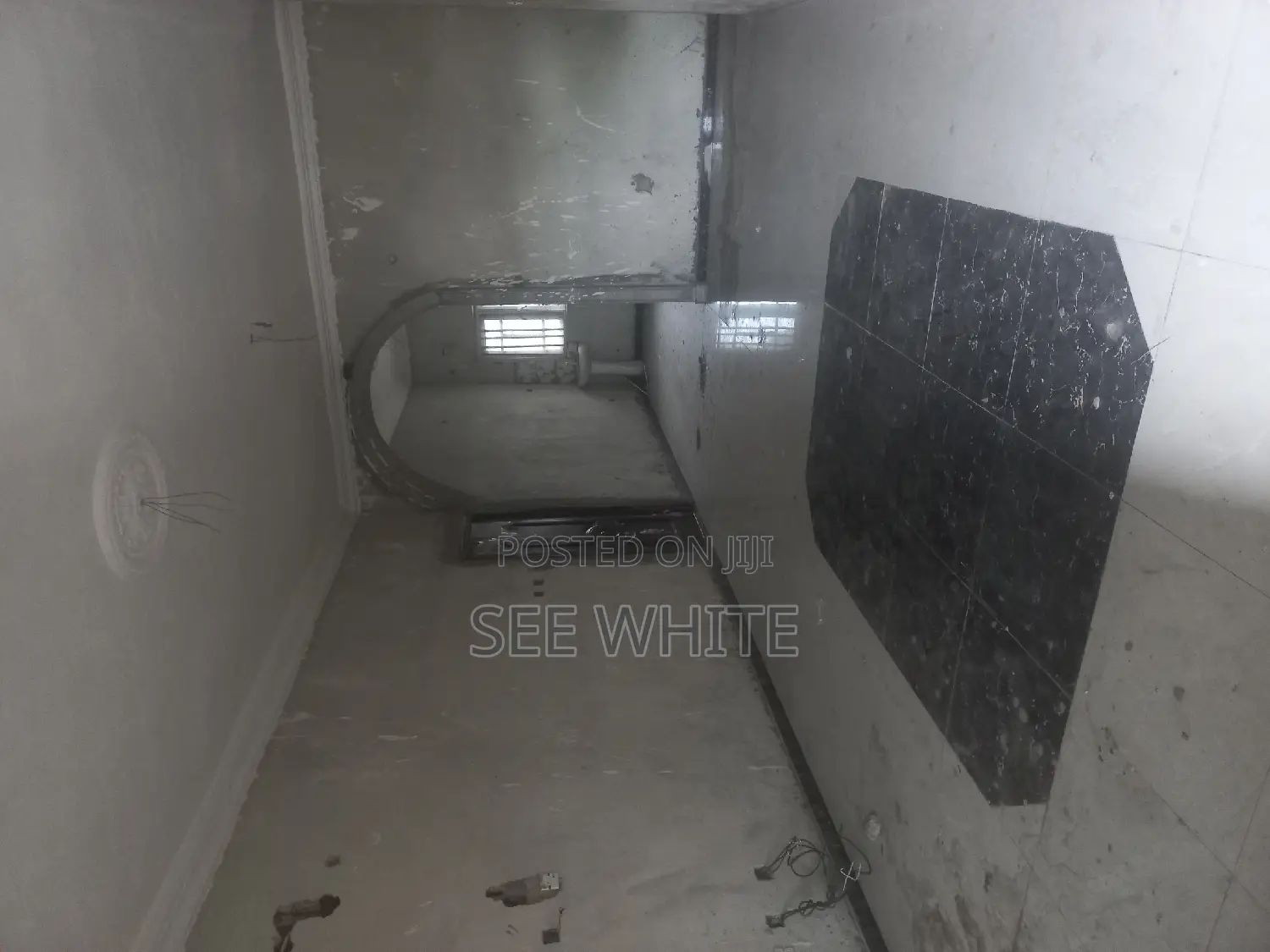 3bdrm Block of Flats in Close, Satellite Town for rent