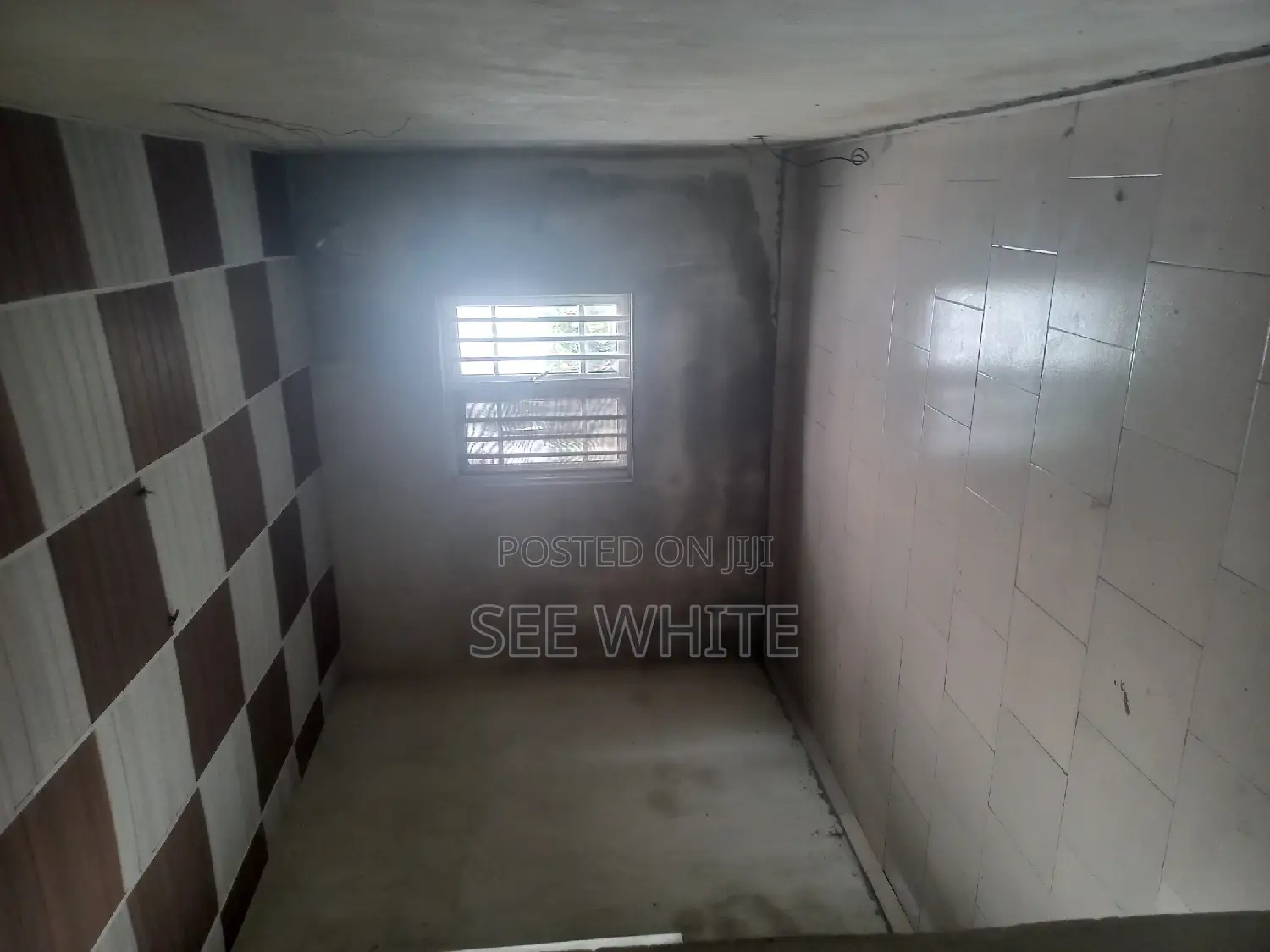 3bdrm Block of Flats in Close, Satellite Town for rent