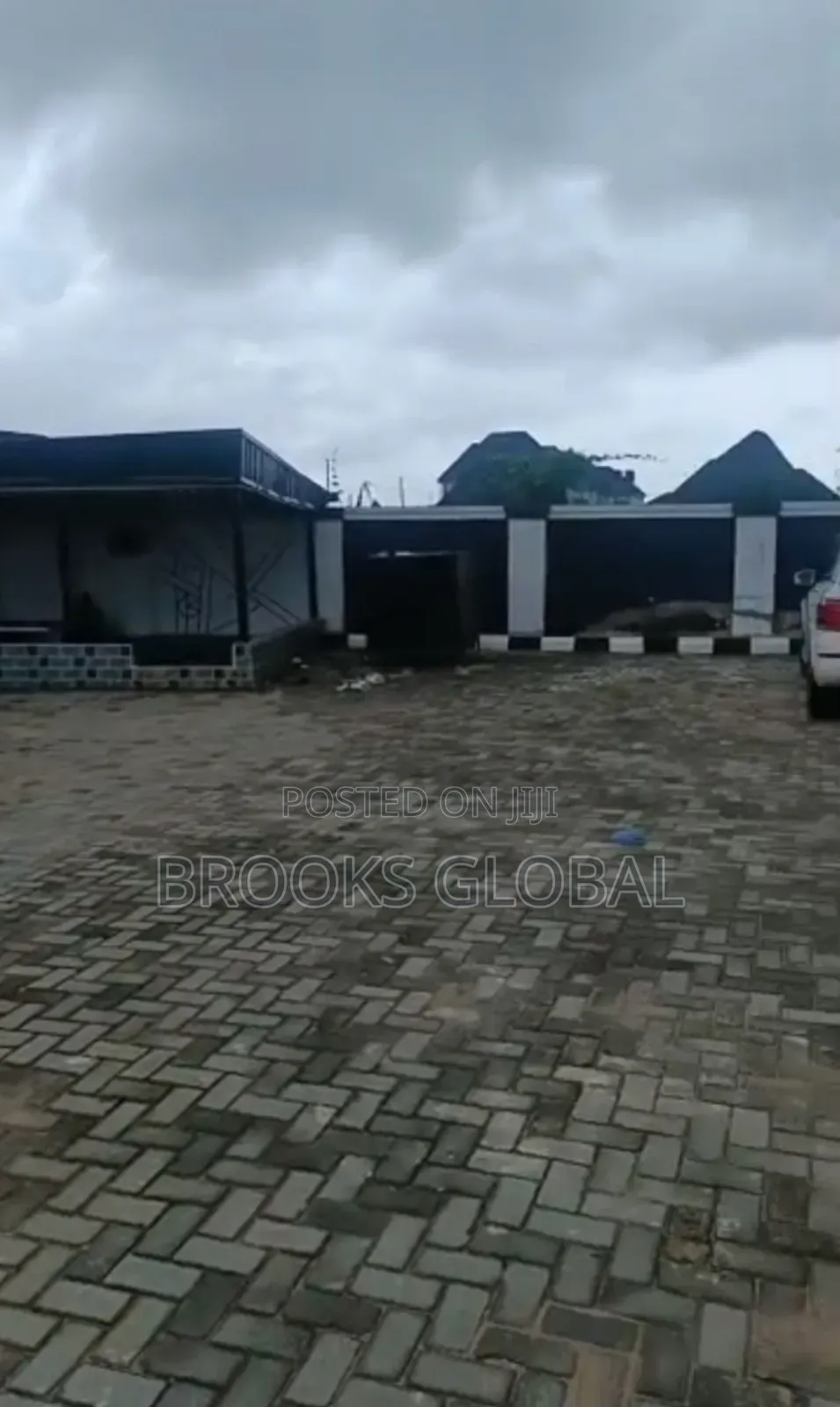 3bdrm Block of Flats in Benin City for rent