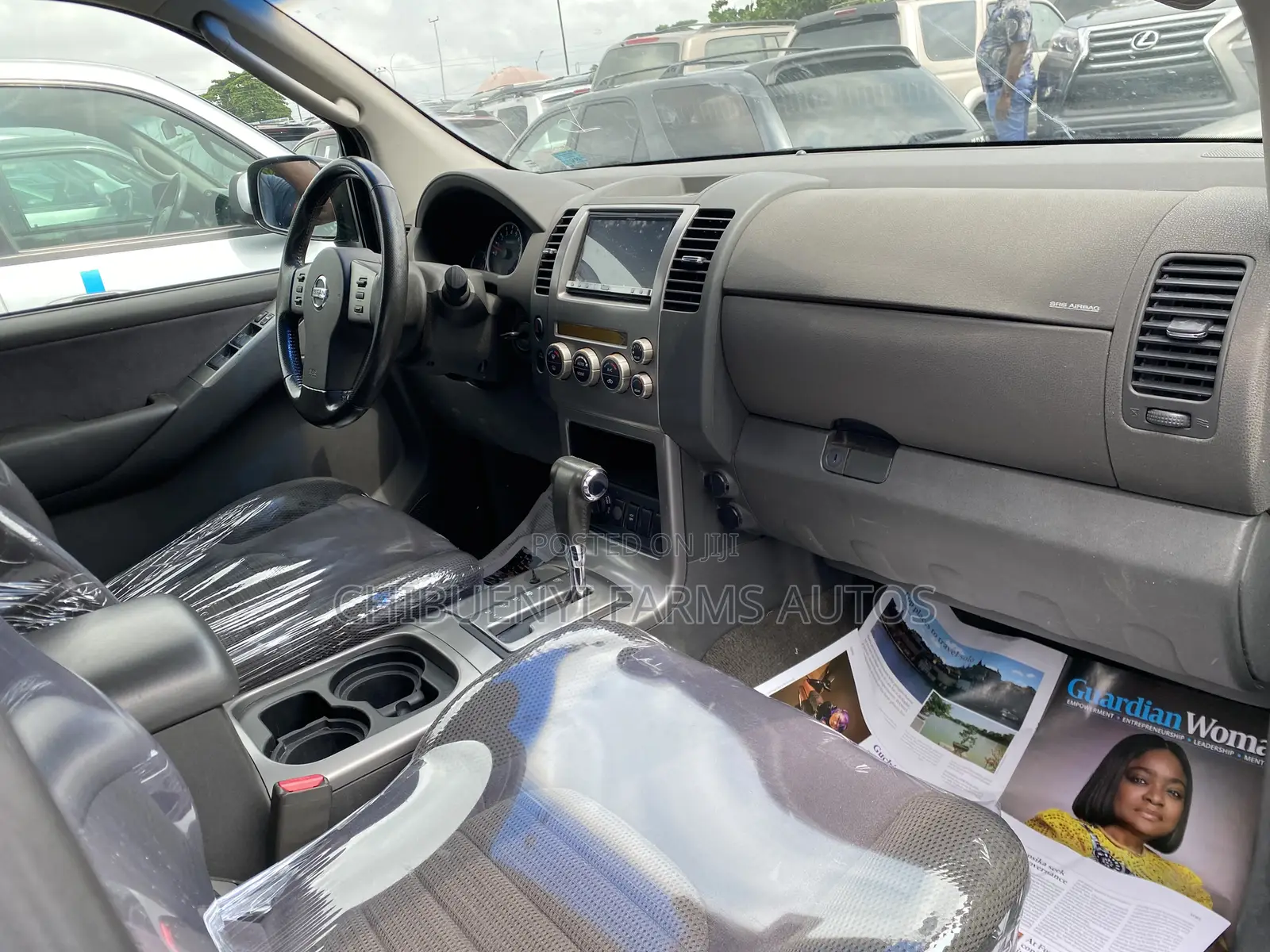 Nissan Pathfinder SE 4x4 2010 Black