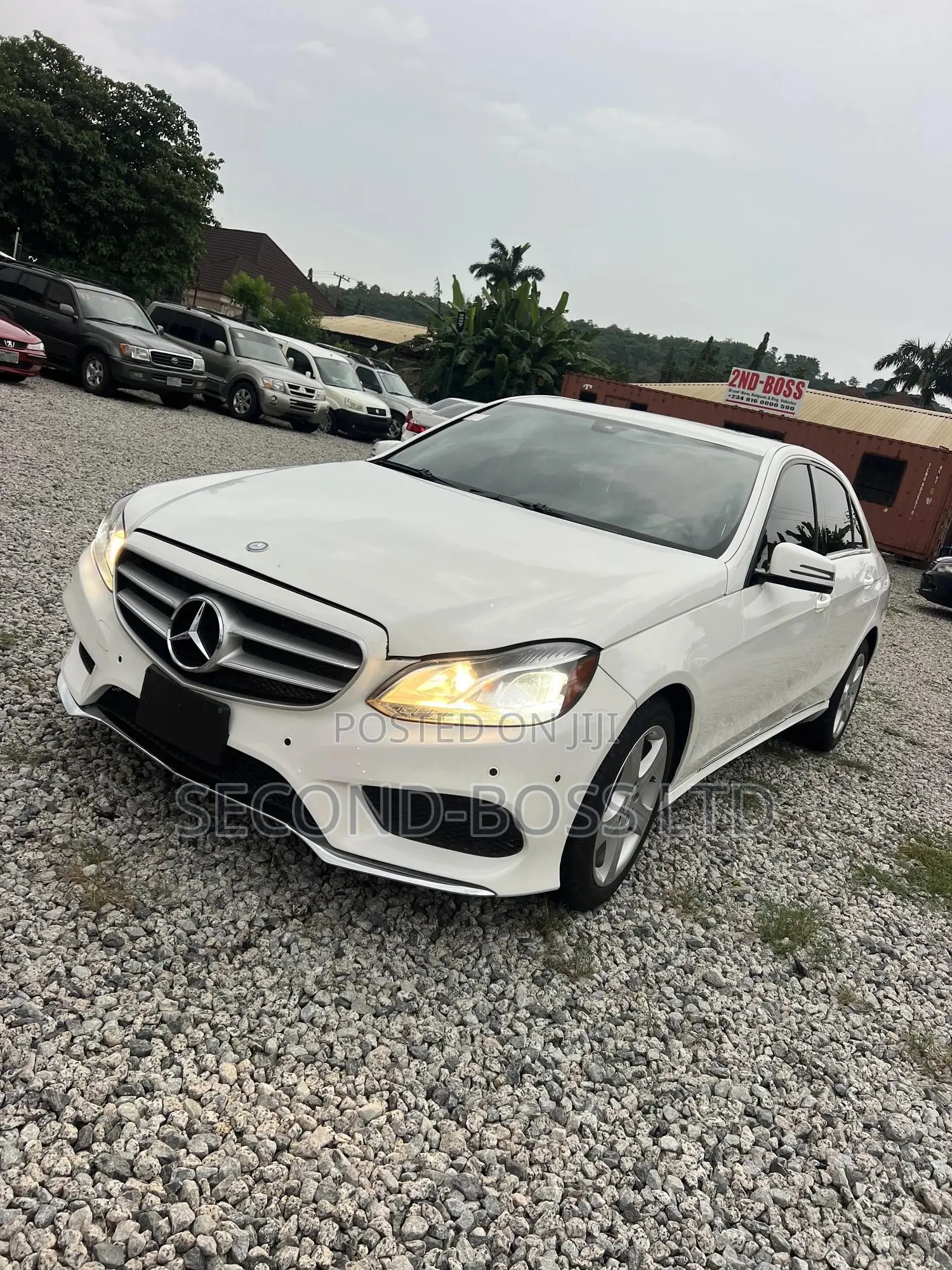 Mercedes-Benz E350 Base 4Matic Sedan AWD (3.5L 6cyl 7A) 2014 White