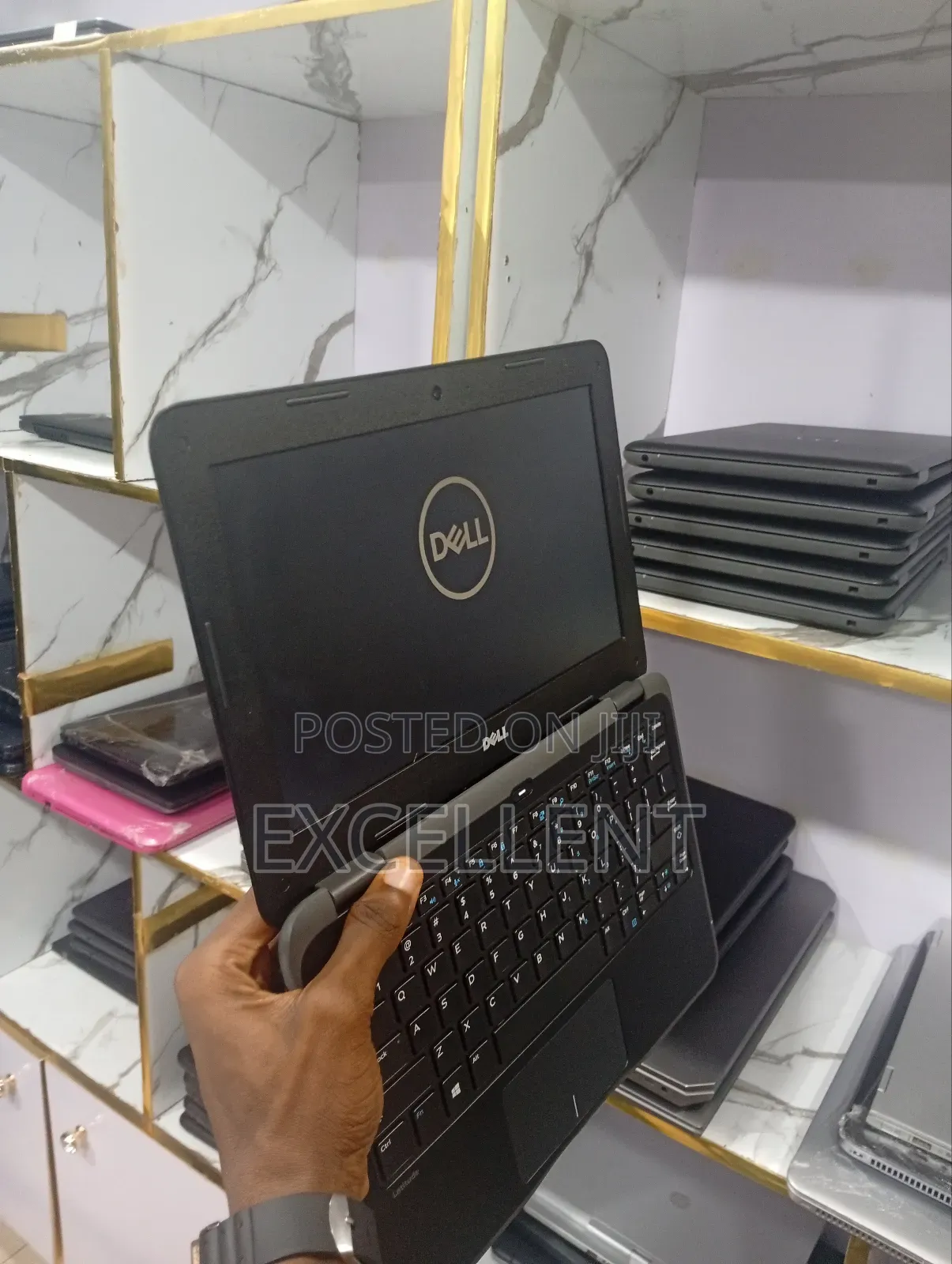 Laptop Dell Latitude 7390 4GB Intel Pentium SSD 60GB