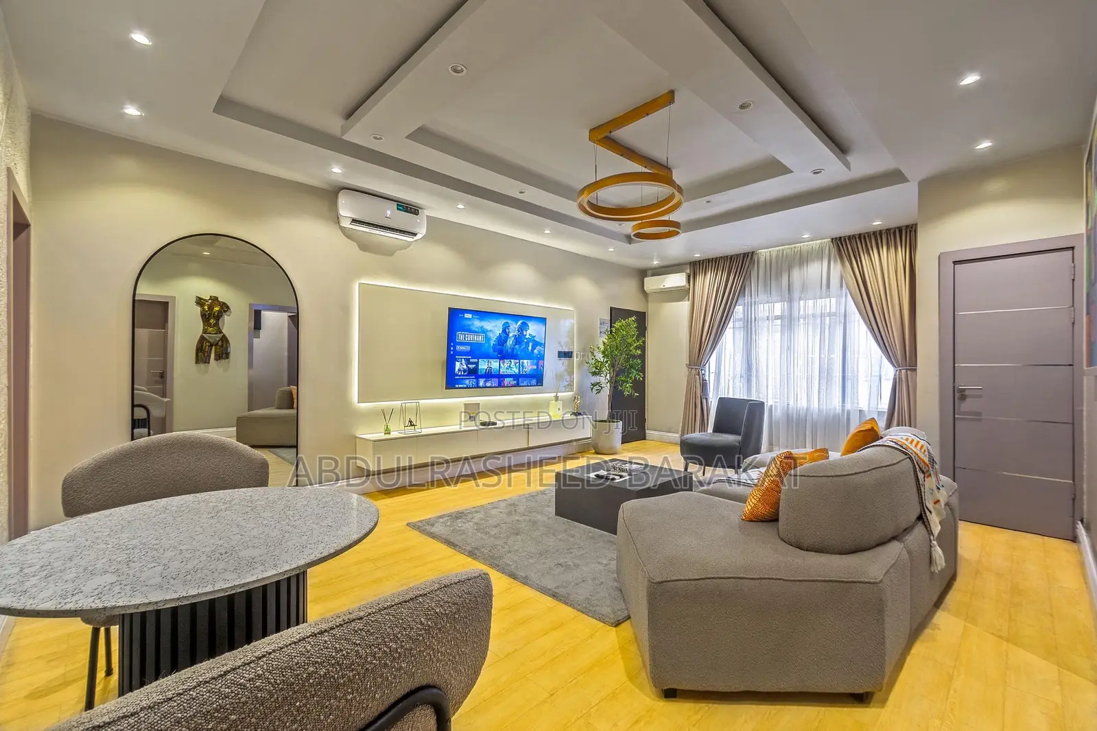 Luxury Two Bedroom Apartment With Pool and Ps5