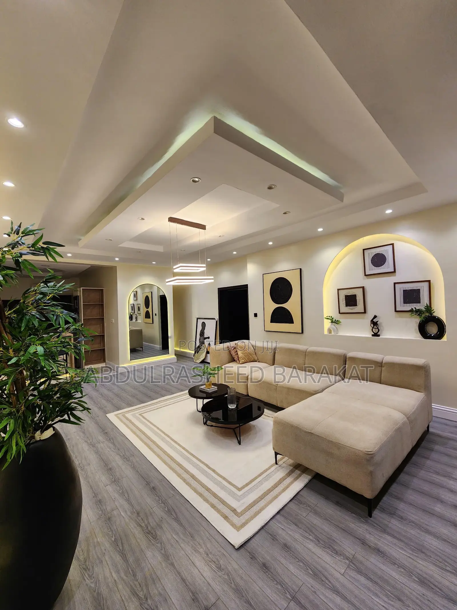 Luxury Three Bedroom Apartment