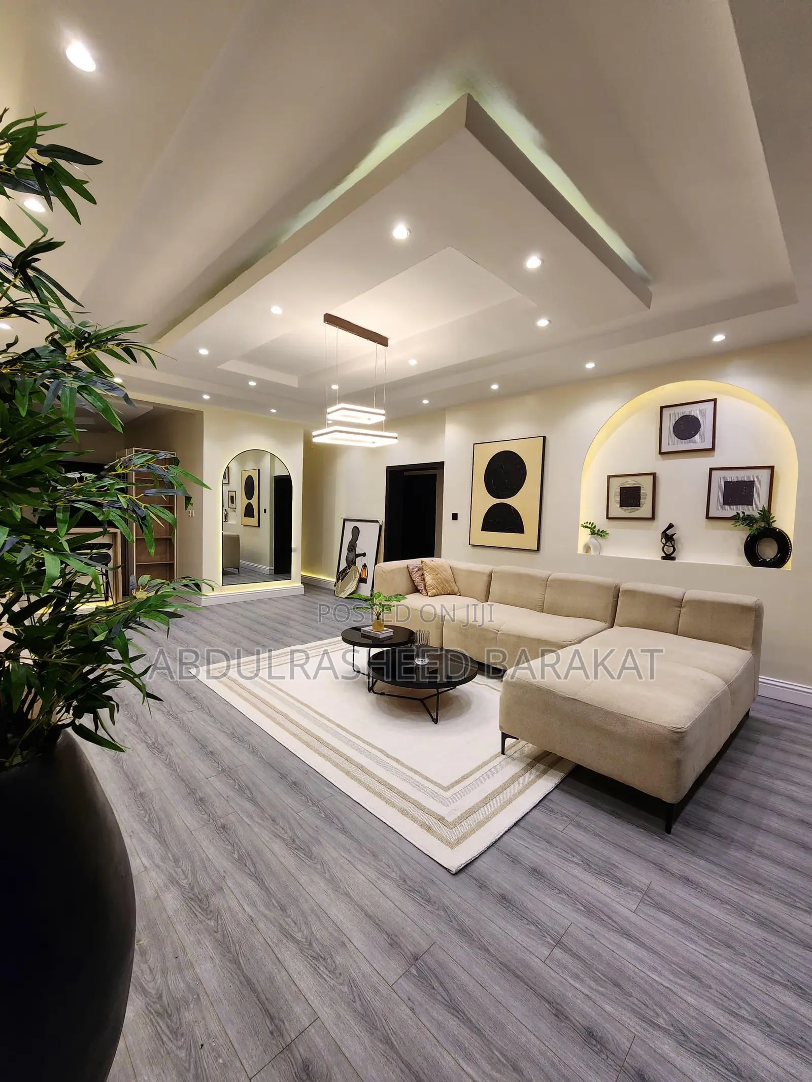 Luxury Three Bedroom Apartment