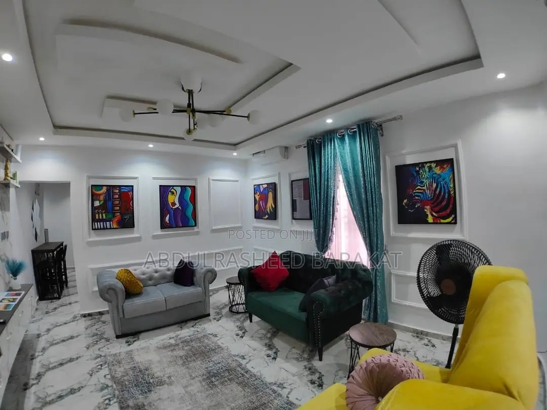 Luxury Spacious Two Bedroom Apartment