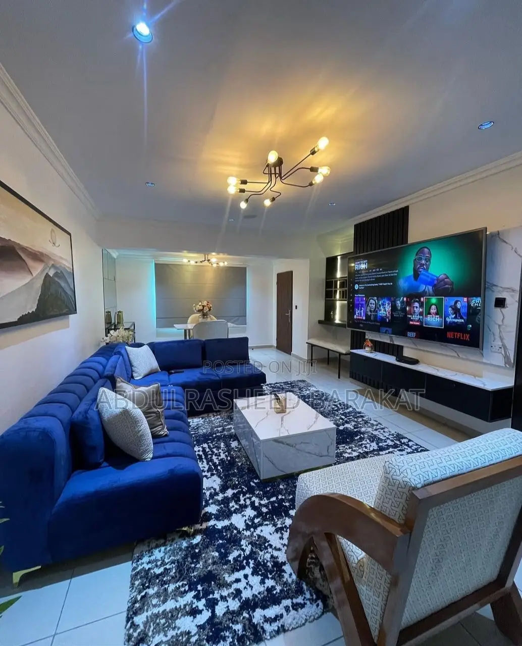 Luxury One Bedroom Apartment With Bathtub