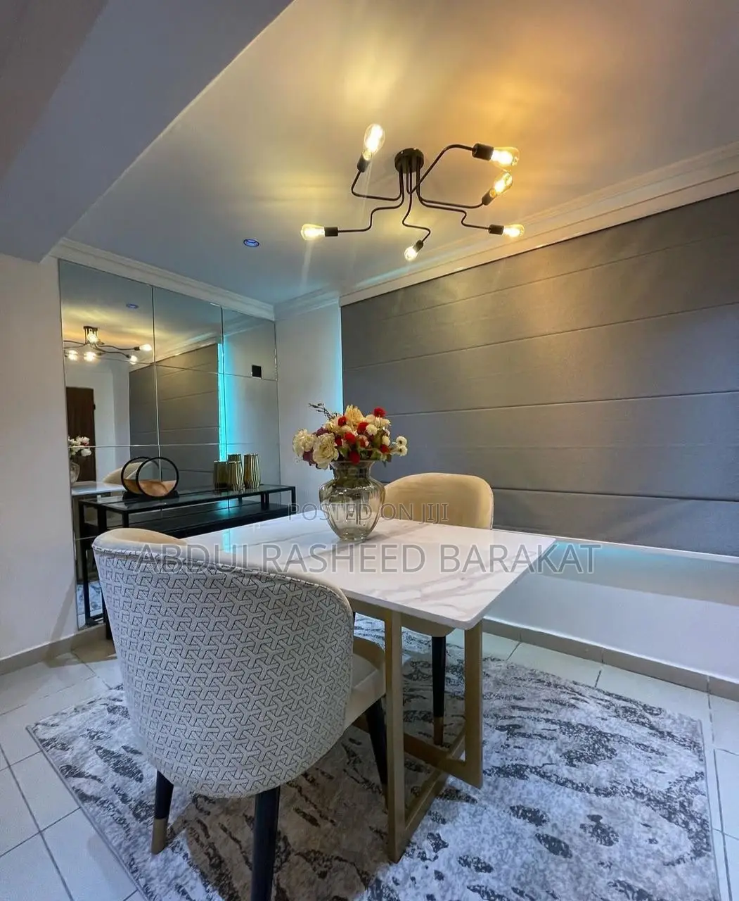 Luxury One Bedroom Apartment With Bathtub