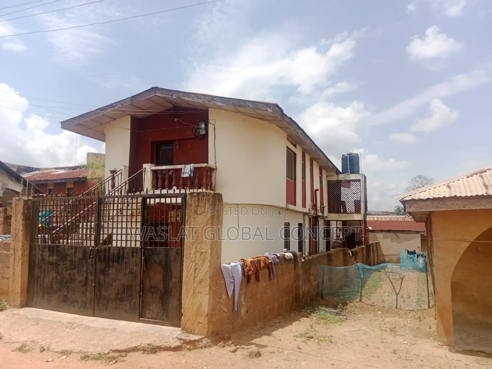 2bdrm Block of Flats in Fiwasaye Estate, Osogbo for sale
