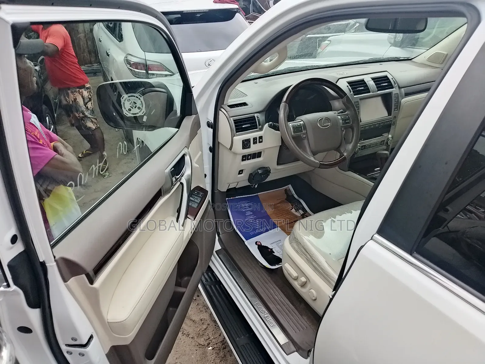 Lexus GX 460 Luxury 2016 White