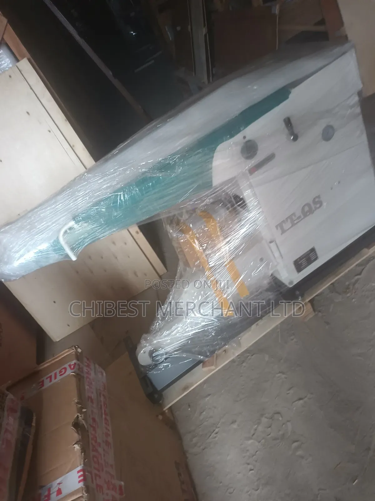 Industrial Finishing Ironing Table