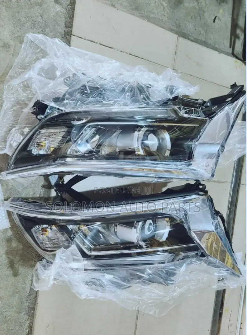 Headlight Toyota Landcruiser Prado 2018 2020 - 2022