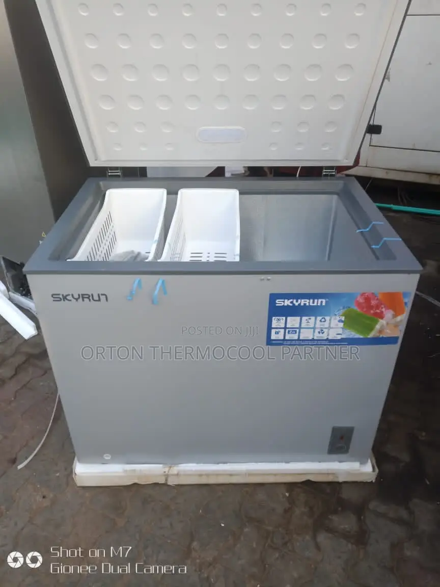 Skyrun 260l Chest Freezer