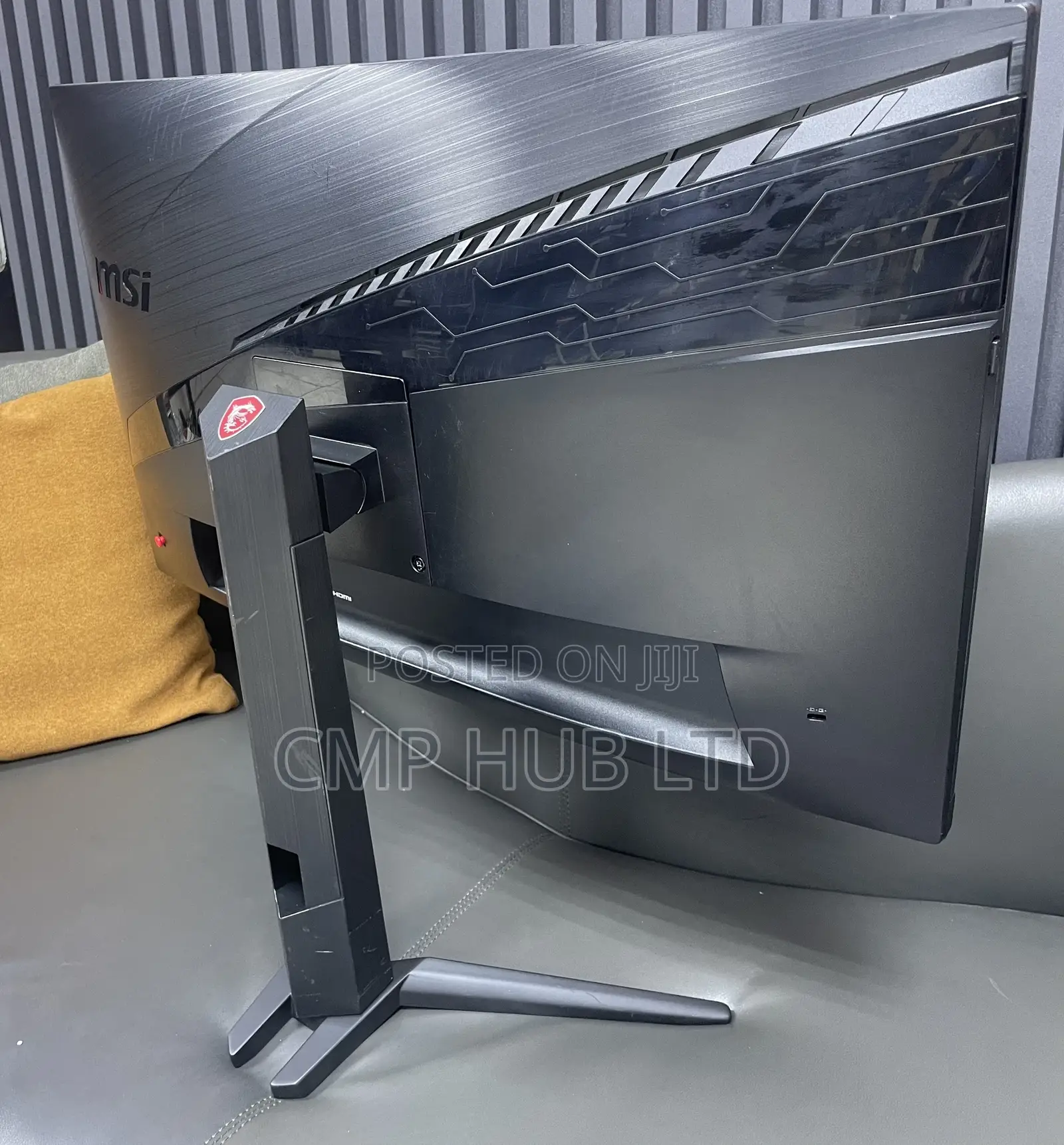 Msi Curved 27" WQHD 1440p 144hz 1ms Freesync Gaming Monitor