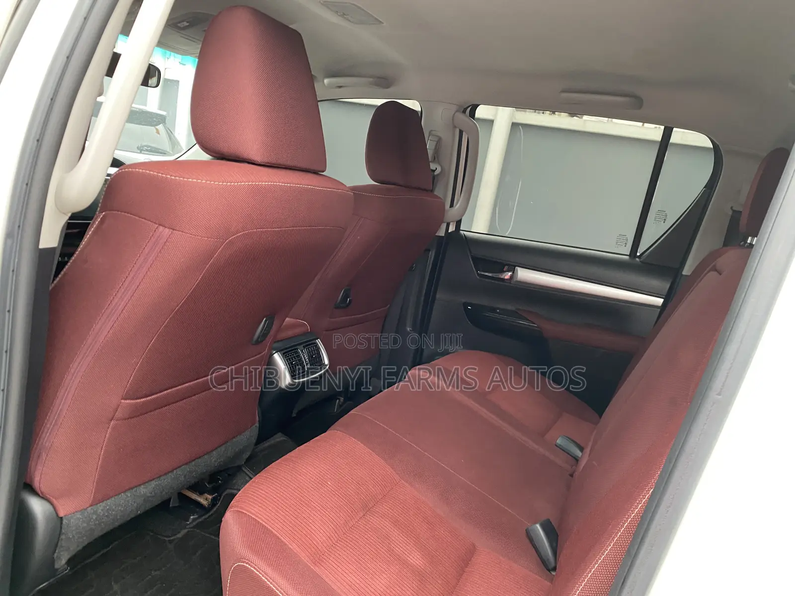 Toyota Hilux 2018 White