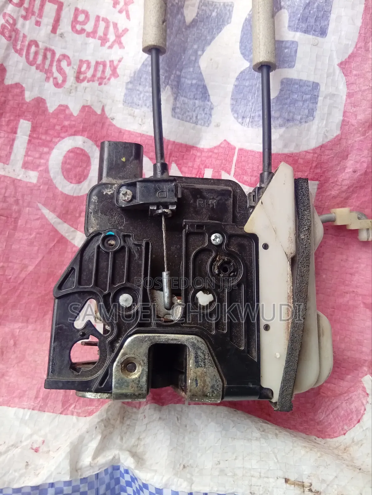 Kia Rio 2012-2014 Door Catcher