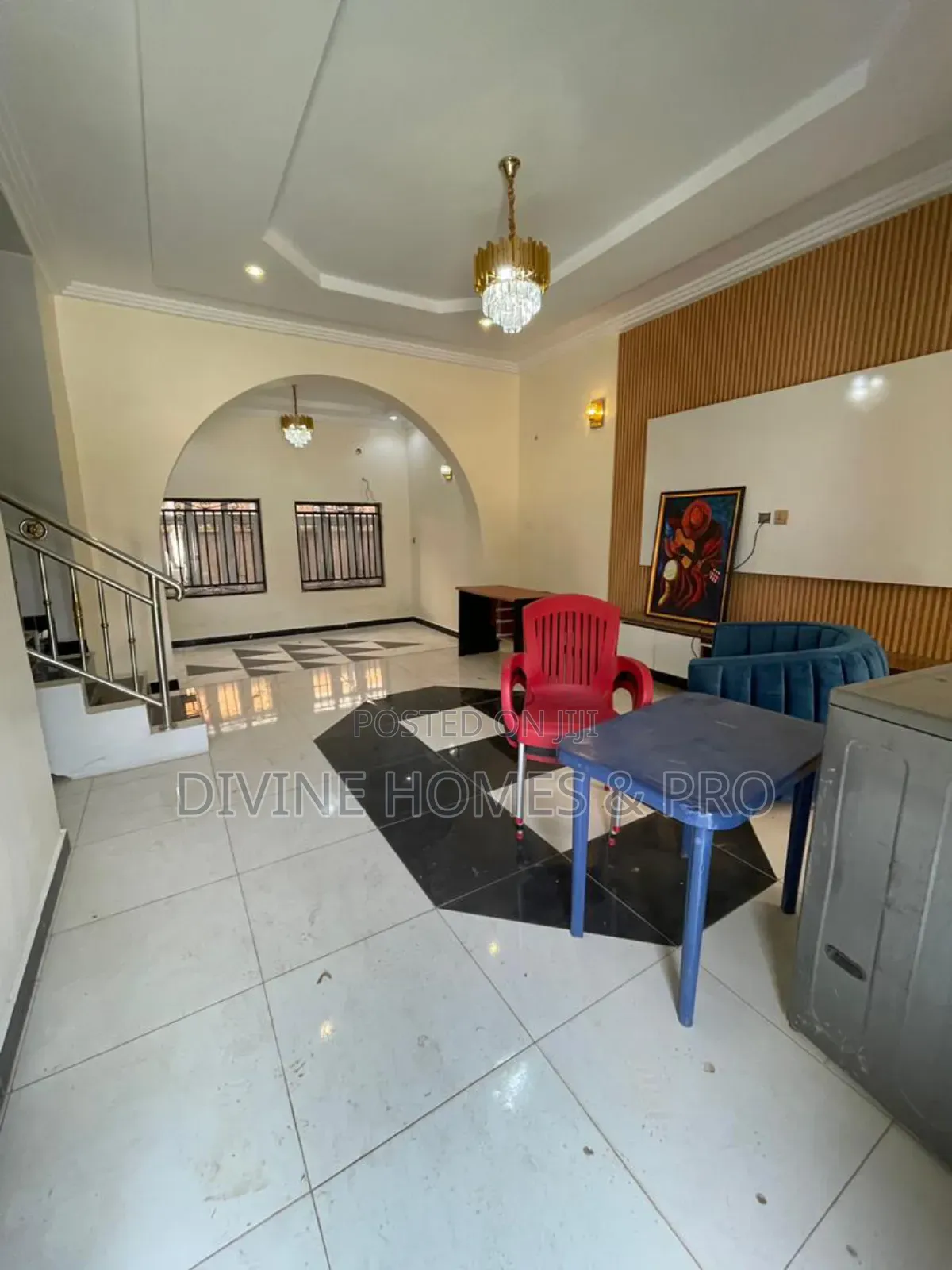 4bdrm Duplex in Area 1 for sale