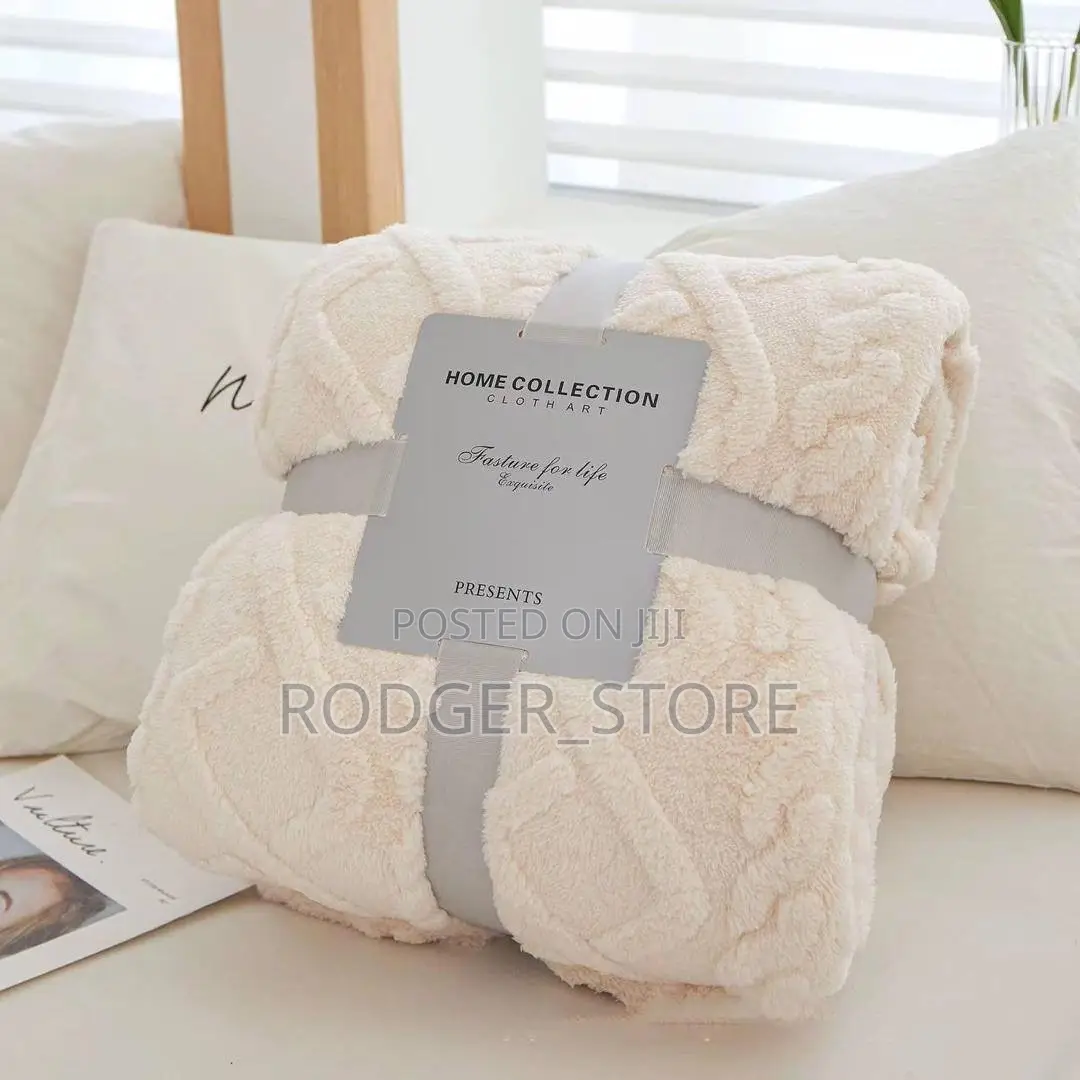 Throw Blanket 200x230cm Available in 4 Colors Fit 6x6 Bed