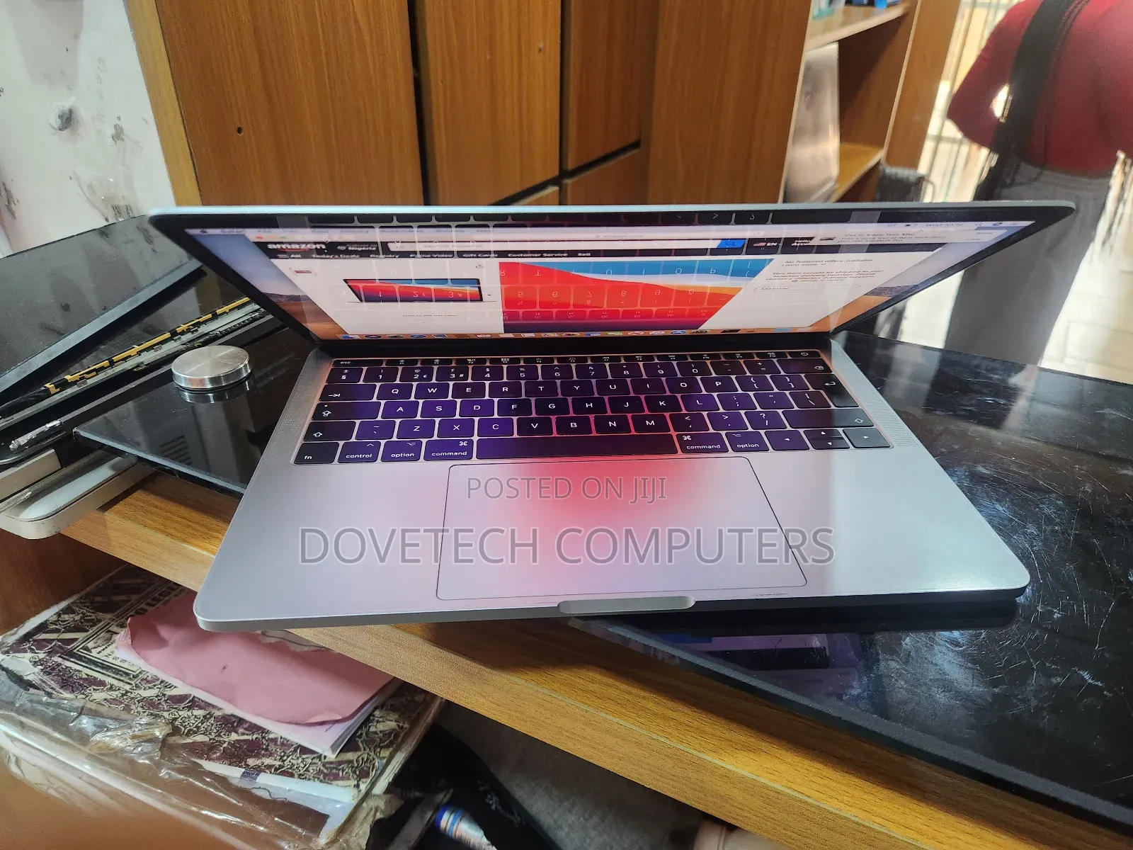 Laptop Apple MacBook Pro 2017 16GB Intel Core I5 SSD 256GB