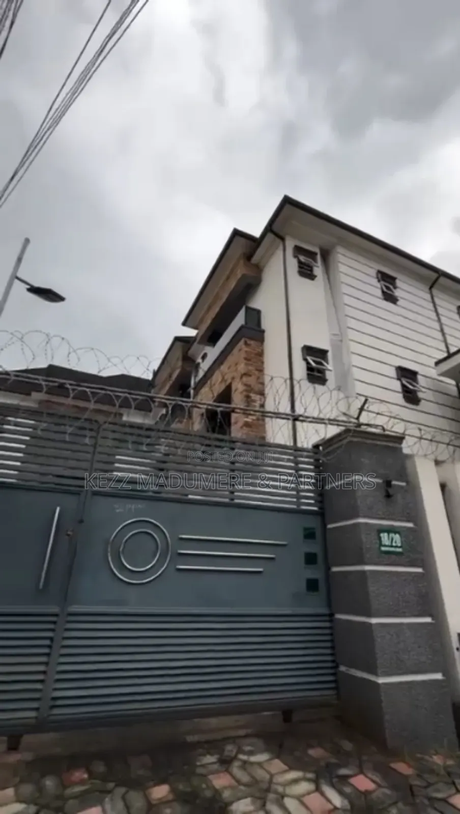 14bdrm Block of Flats in Nta Road, Port for sale