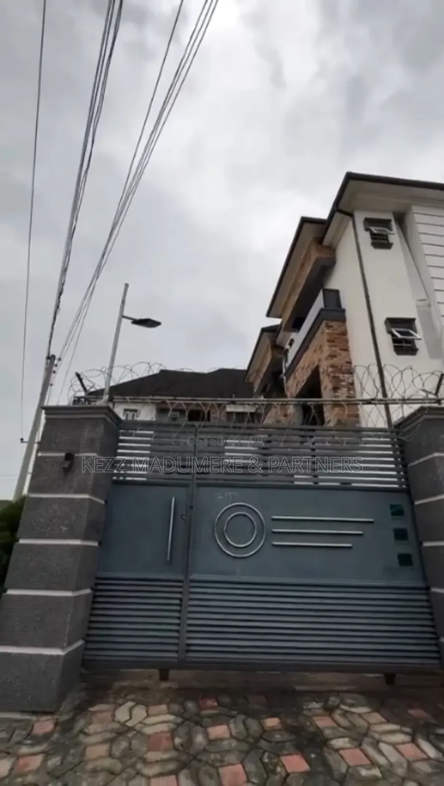 14bdrm Block of Flats in Nta Road, Port for sale